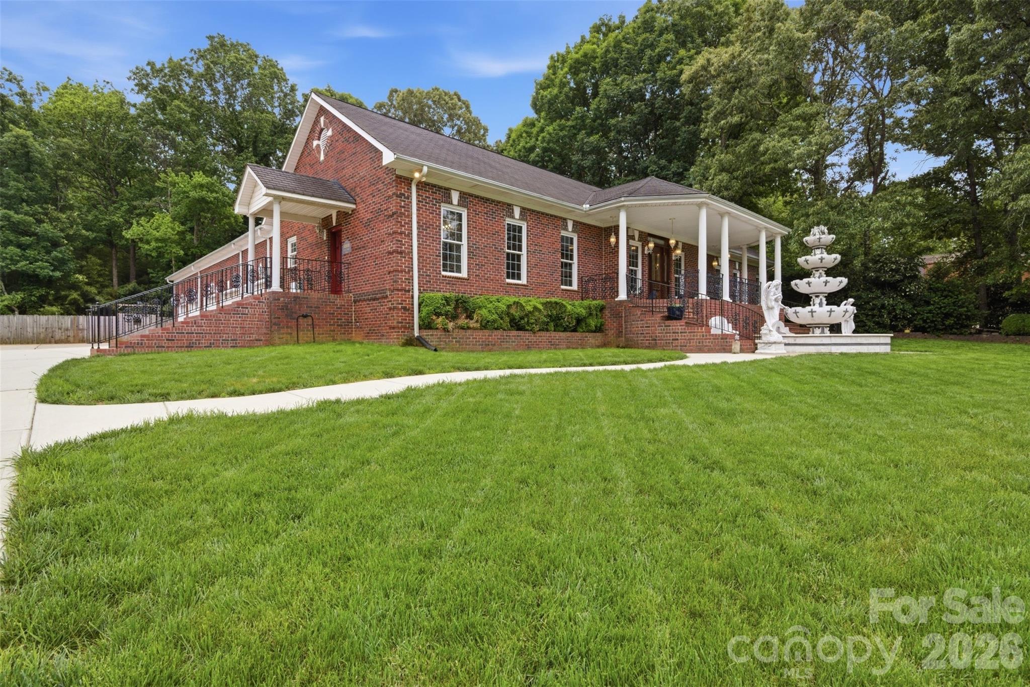 4900 Rocky River Road — Charlotte