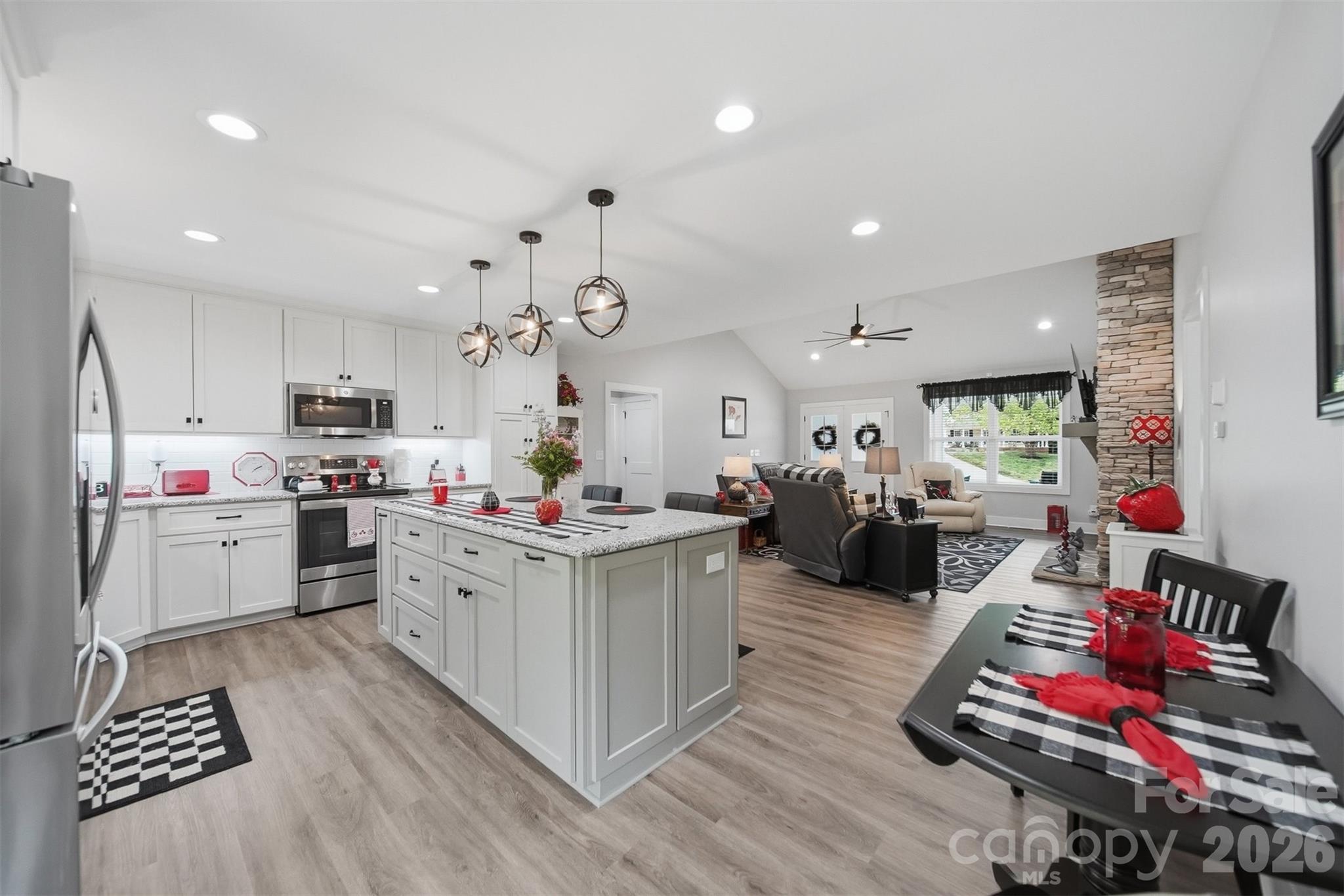 41 Emerson Court — Taylorsville