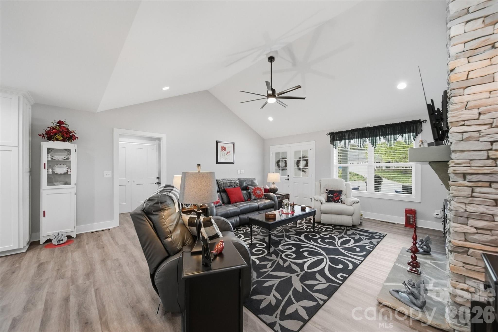 41 Emerson Court — Taylorsville
