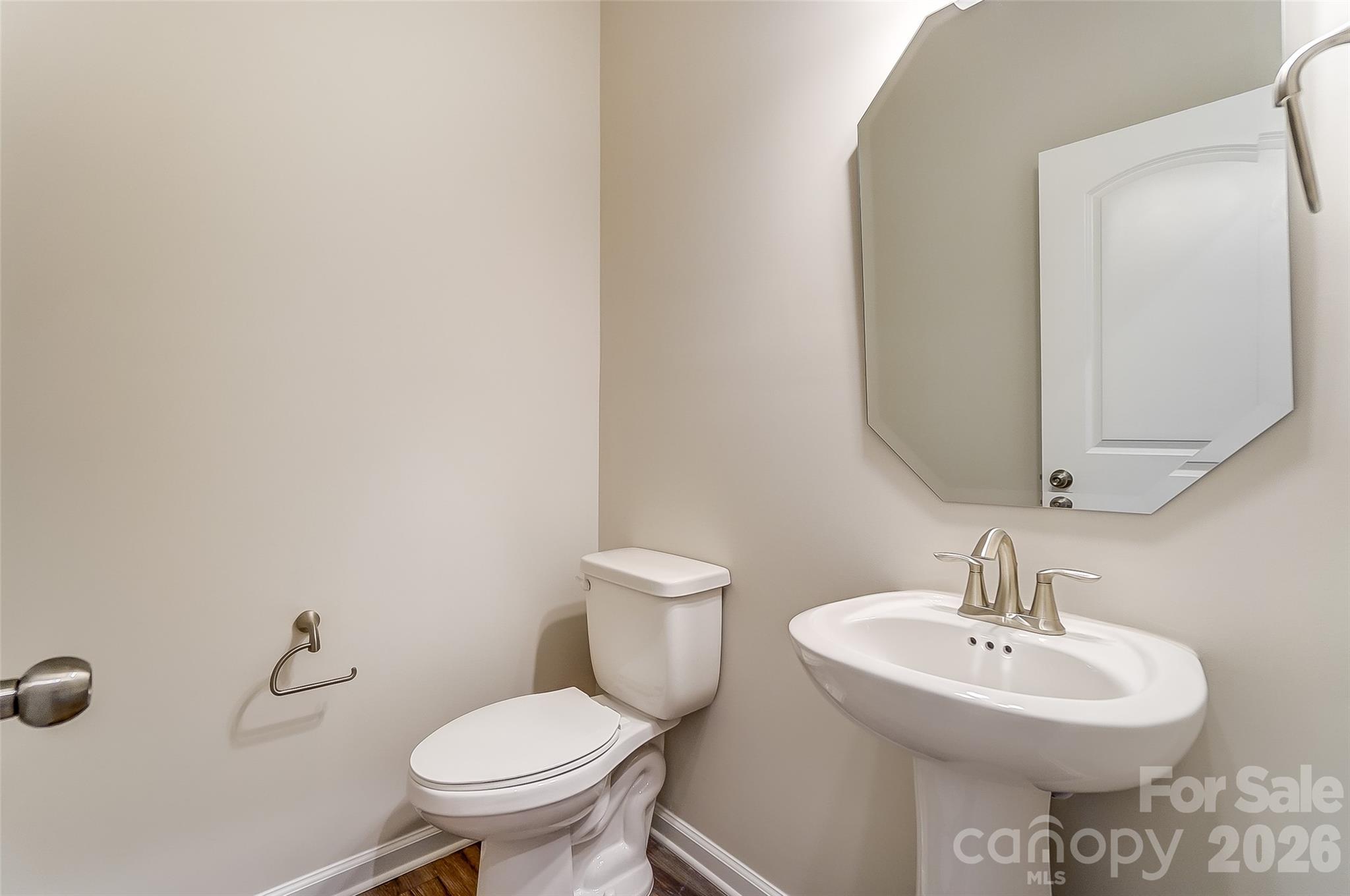 3812 Cheyney Park Drive — Charlotte
