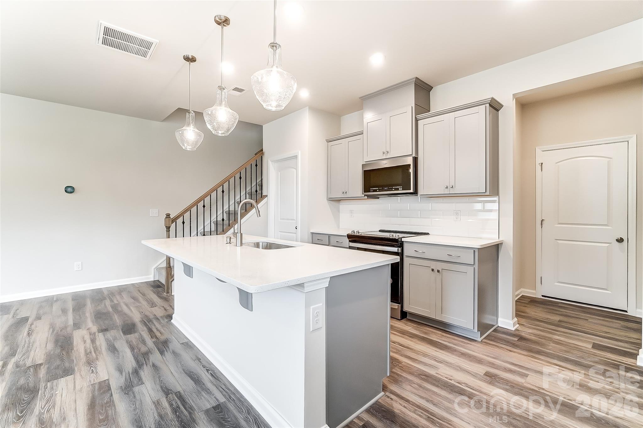 3812 Cheyney Park Drive — Charlotte