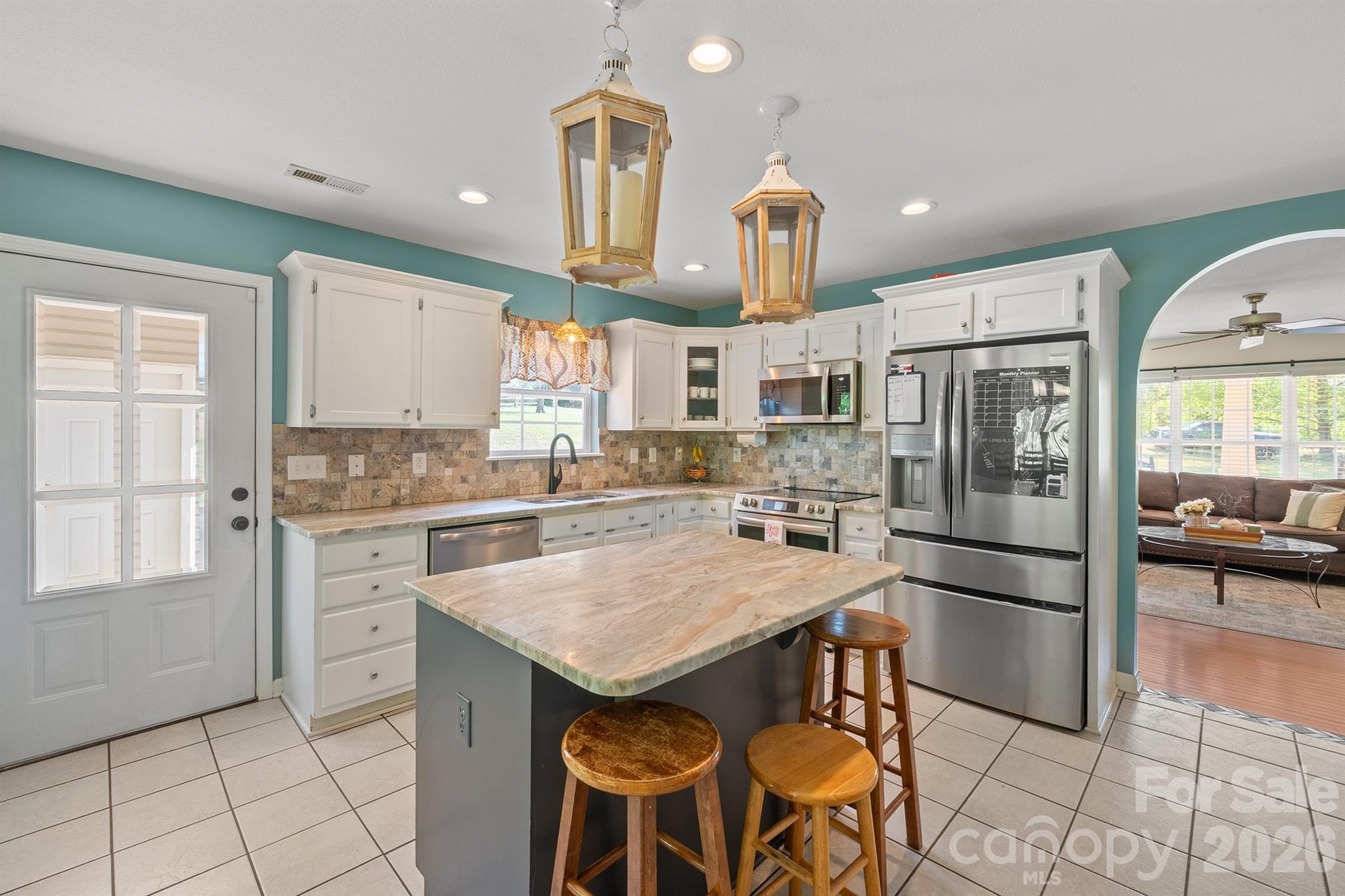 275 Treebark Road — Statesville