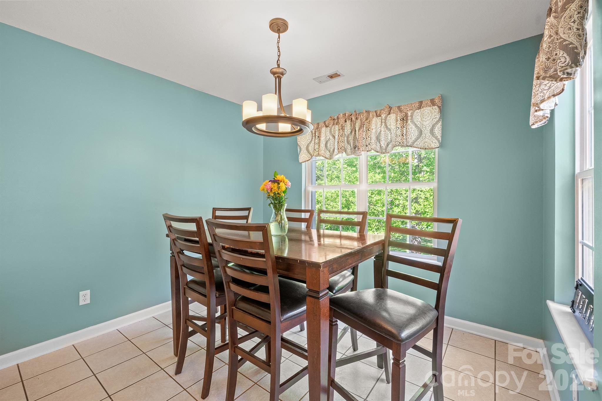 275 Treebark Road — Statesville
