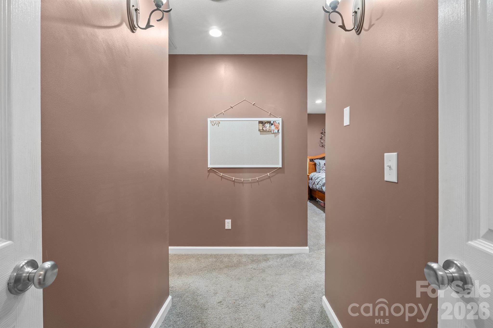 275 Treebark Road — Statesville