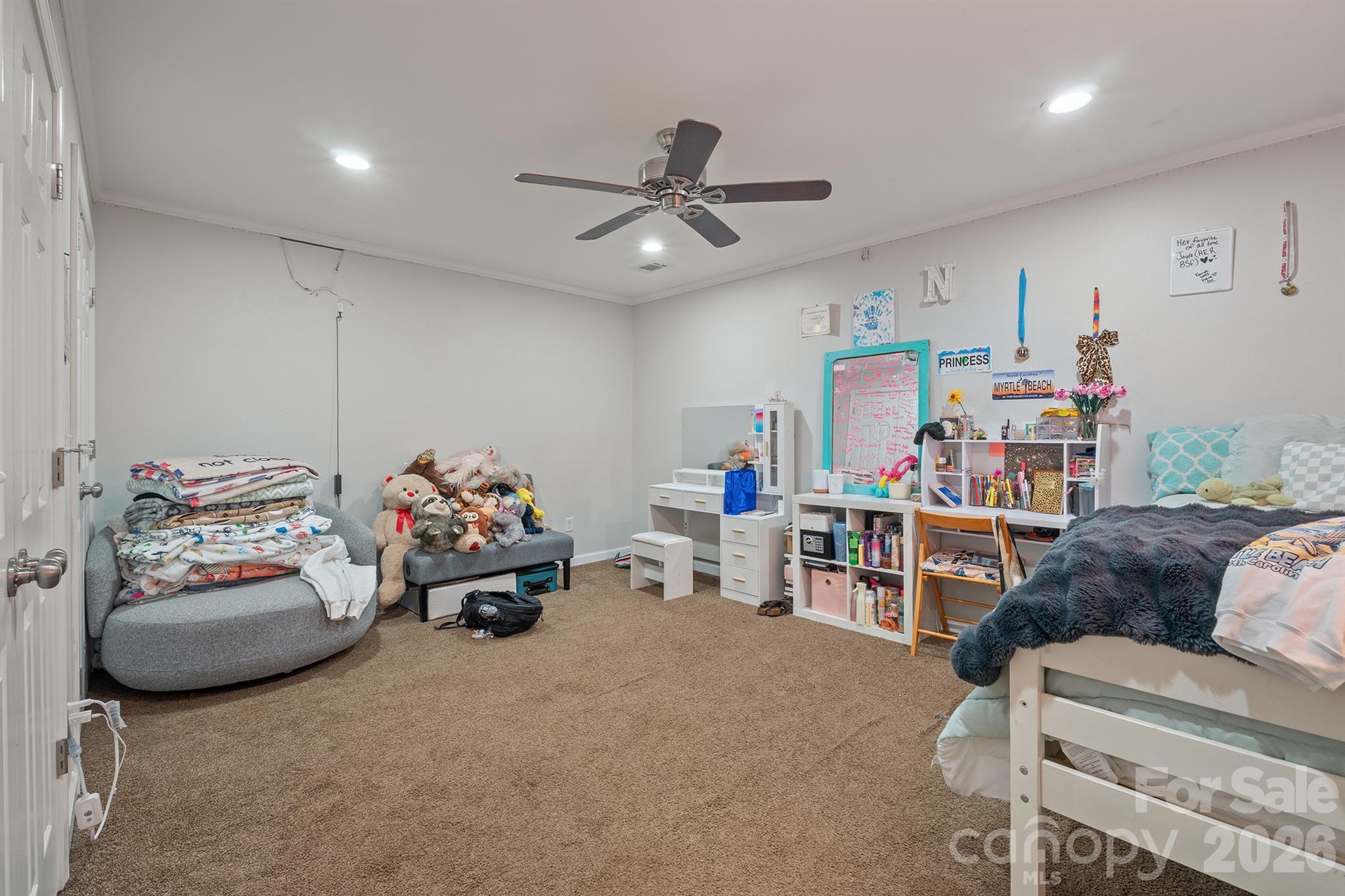 275 Treebark Road — Statesville