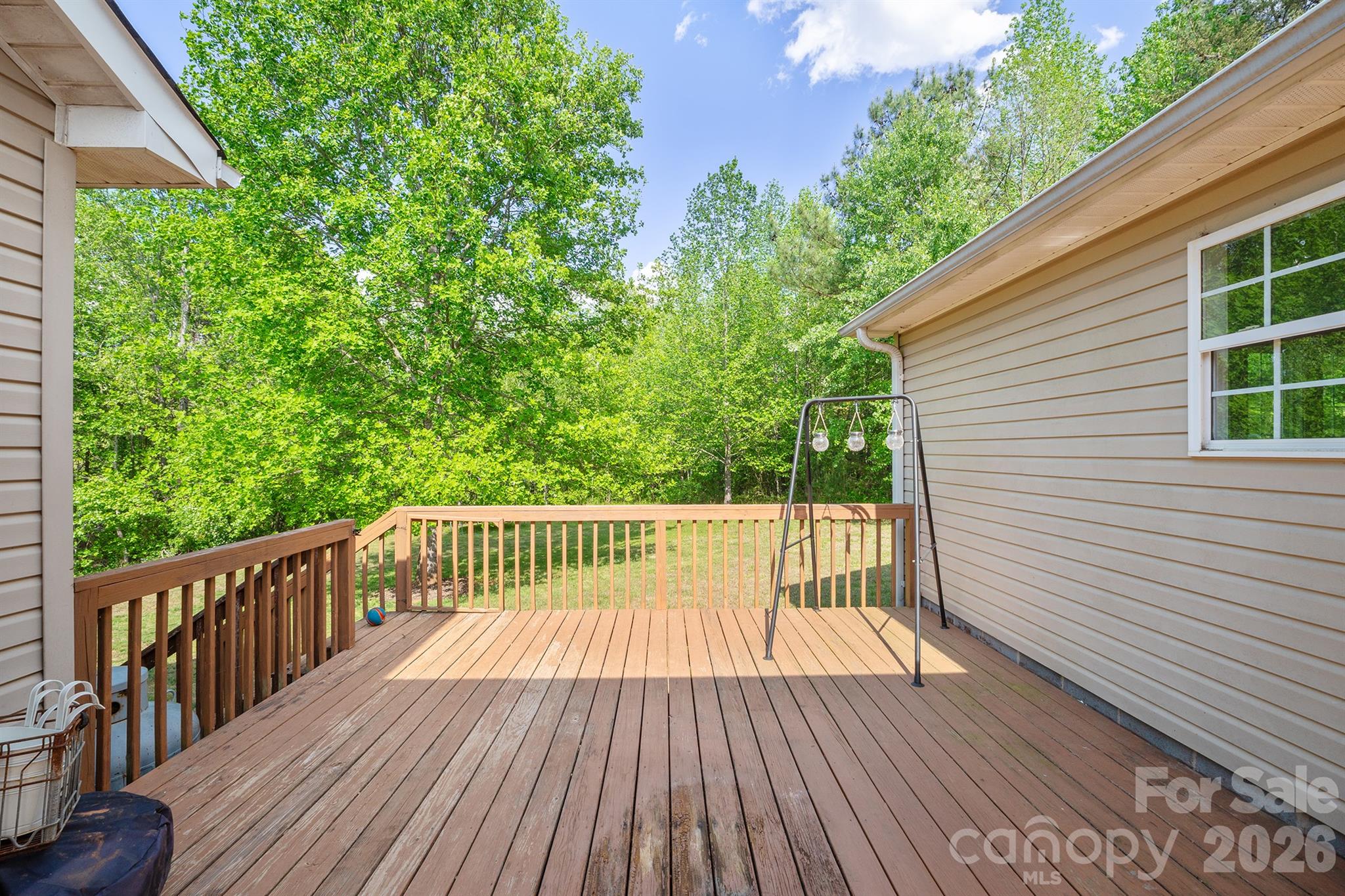 275 Treebark Road — Statesville