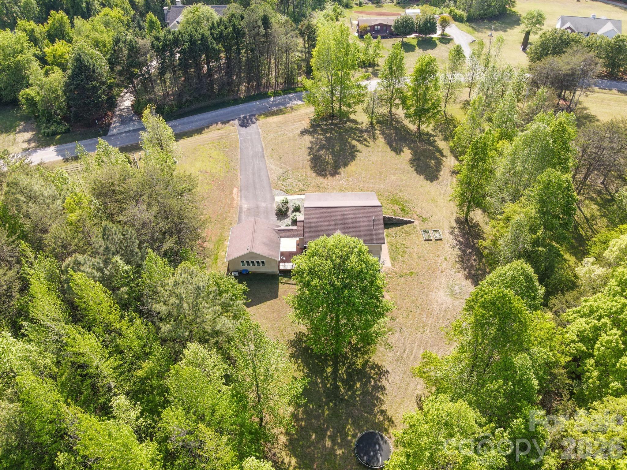 275 Treebark Road — Statesville