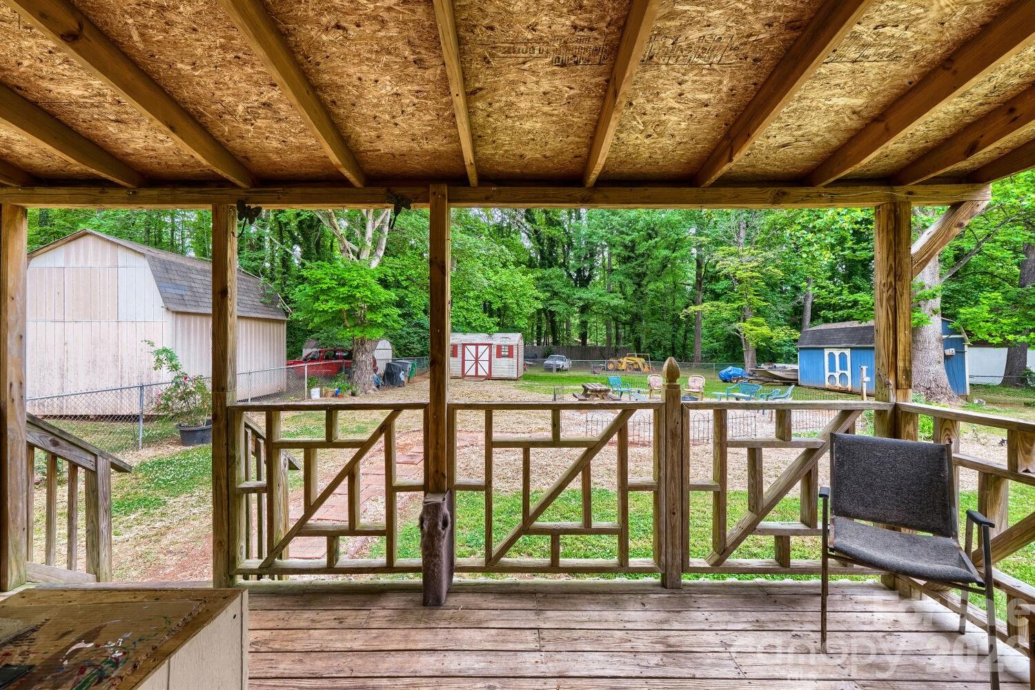 3917 Lake Road — Charlotte