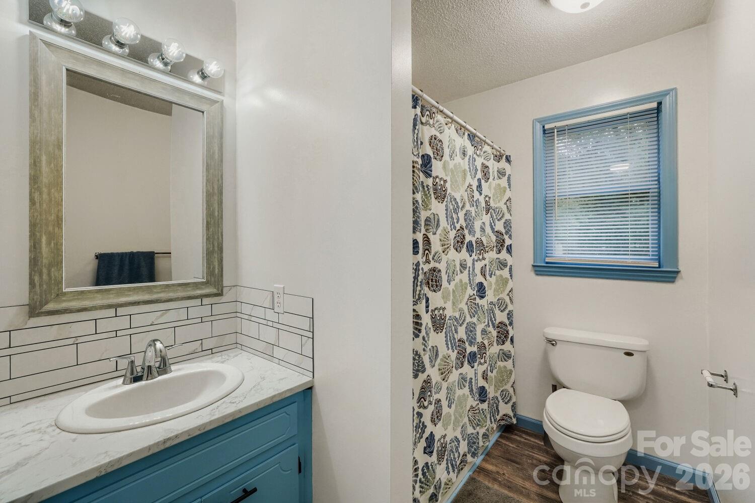 3917 Lake Road — Charlotte