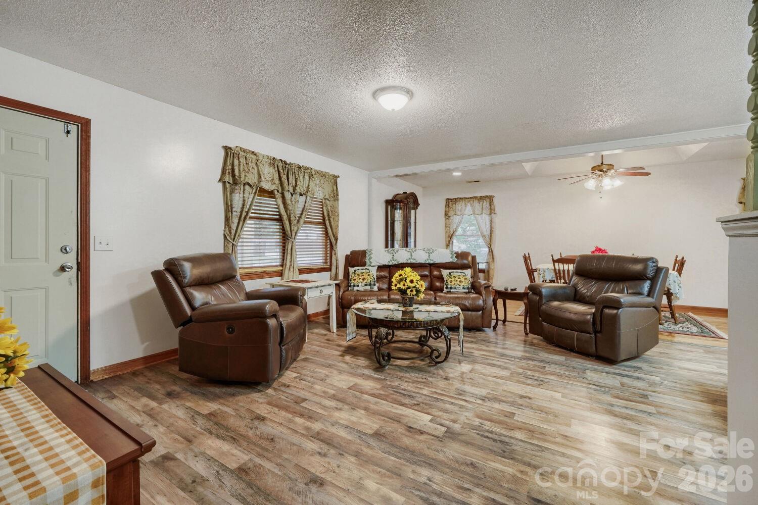3917 Lake Road — Charlotte