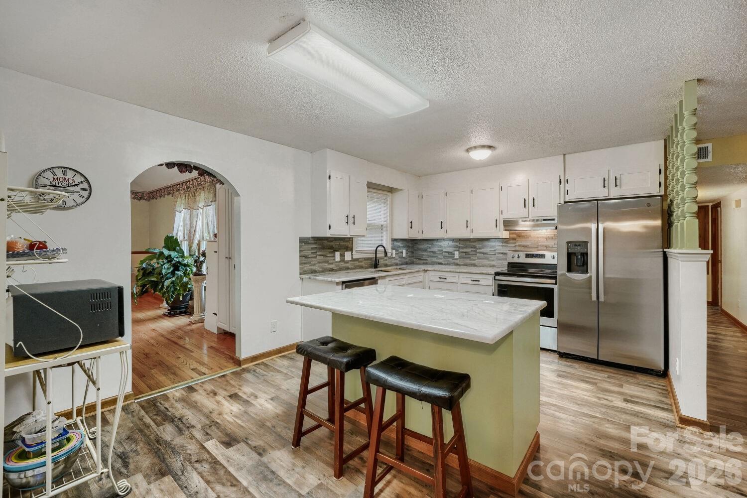 3917 Lake Road — Charlotte
