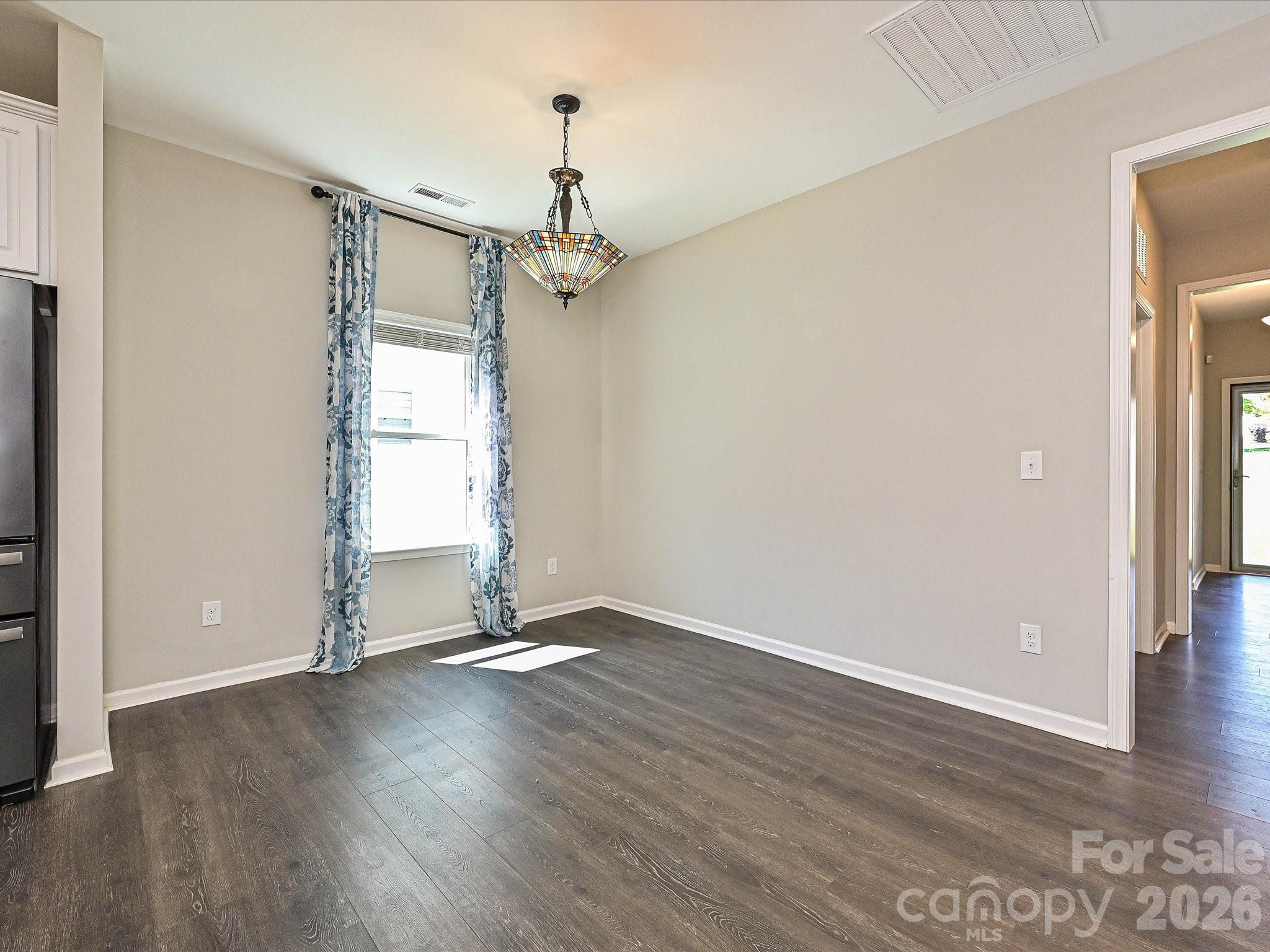 25622 Seagull Drive — Lancaster
