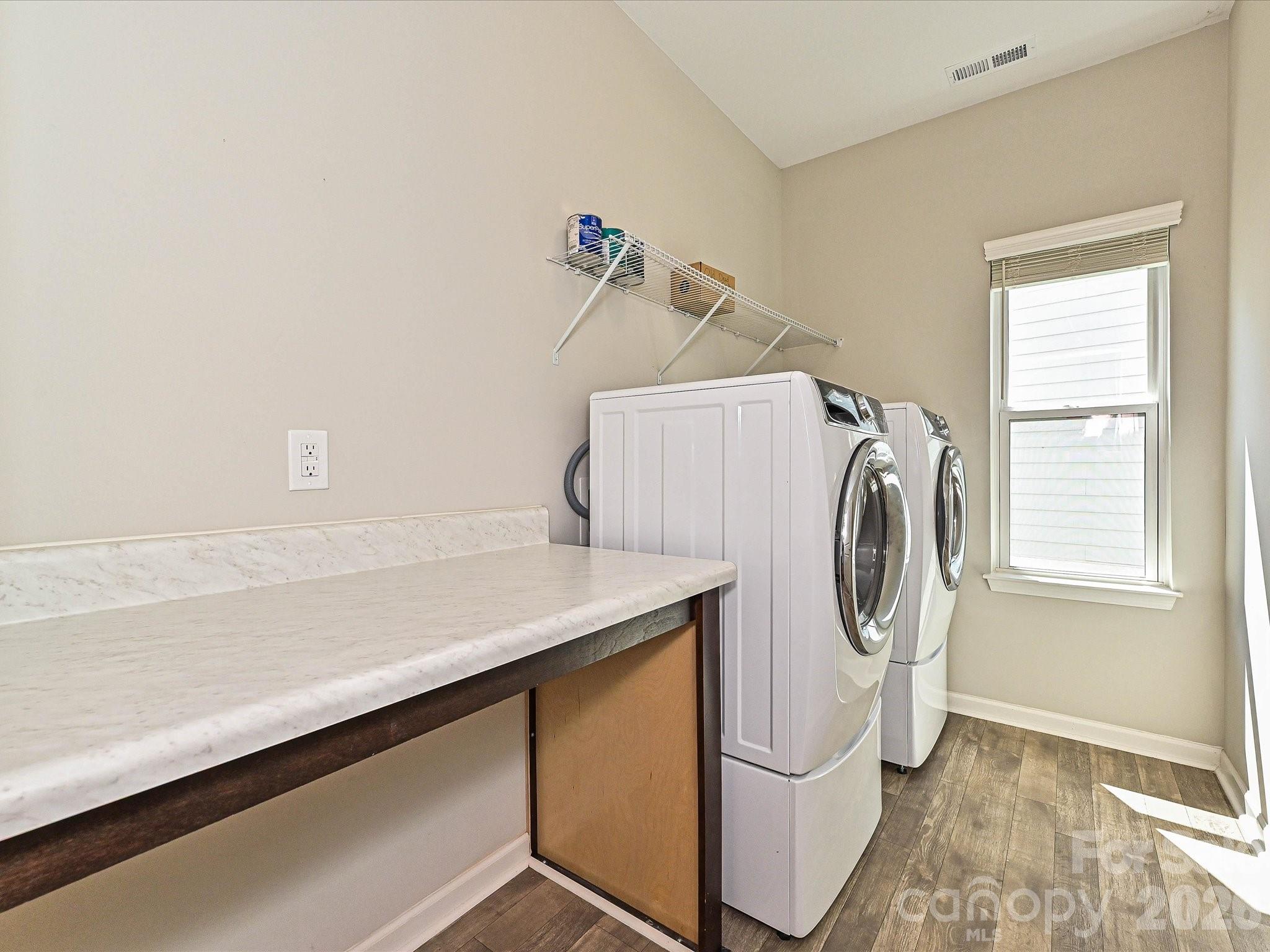 25622 Seagull Drive — Lancaster