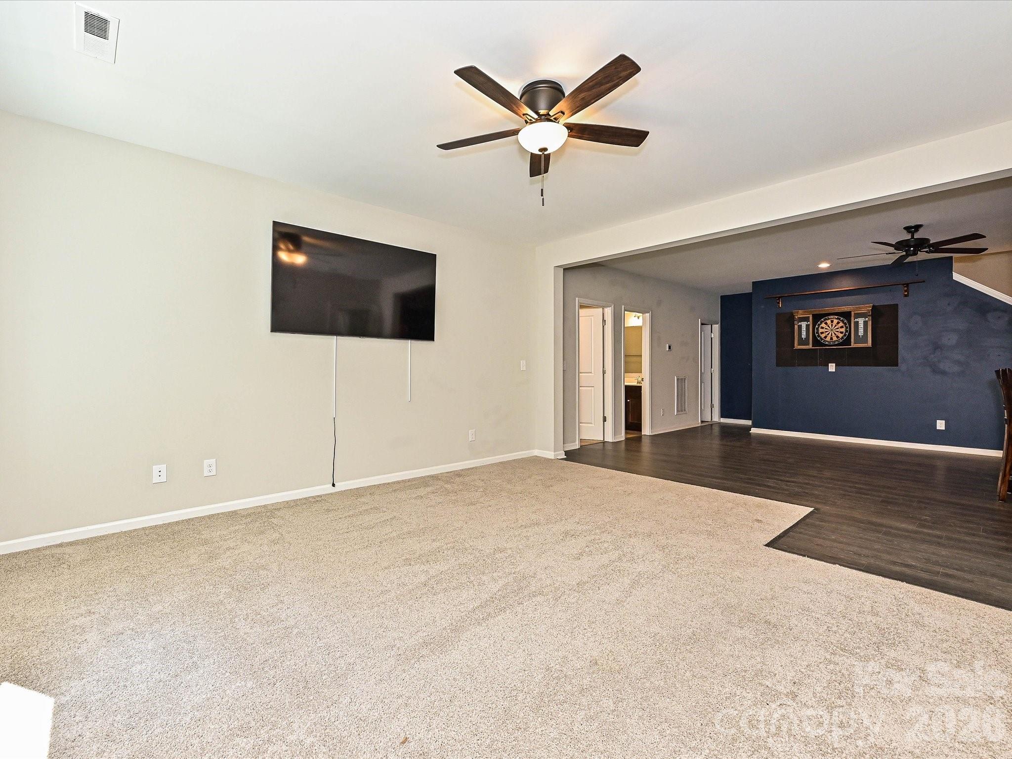 25622 Seagull Drive — Lancaster