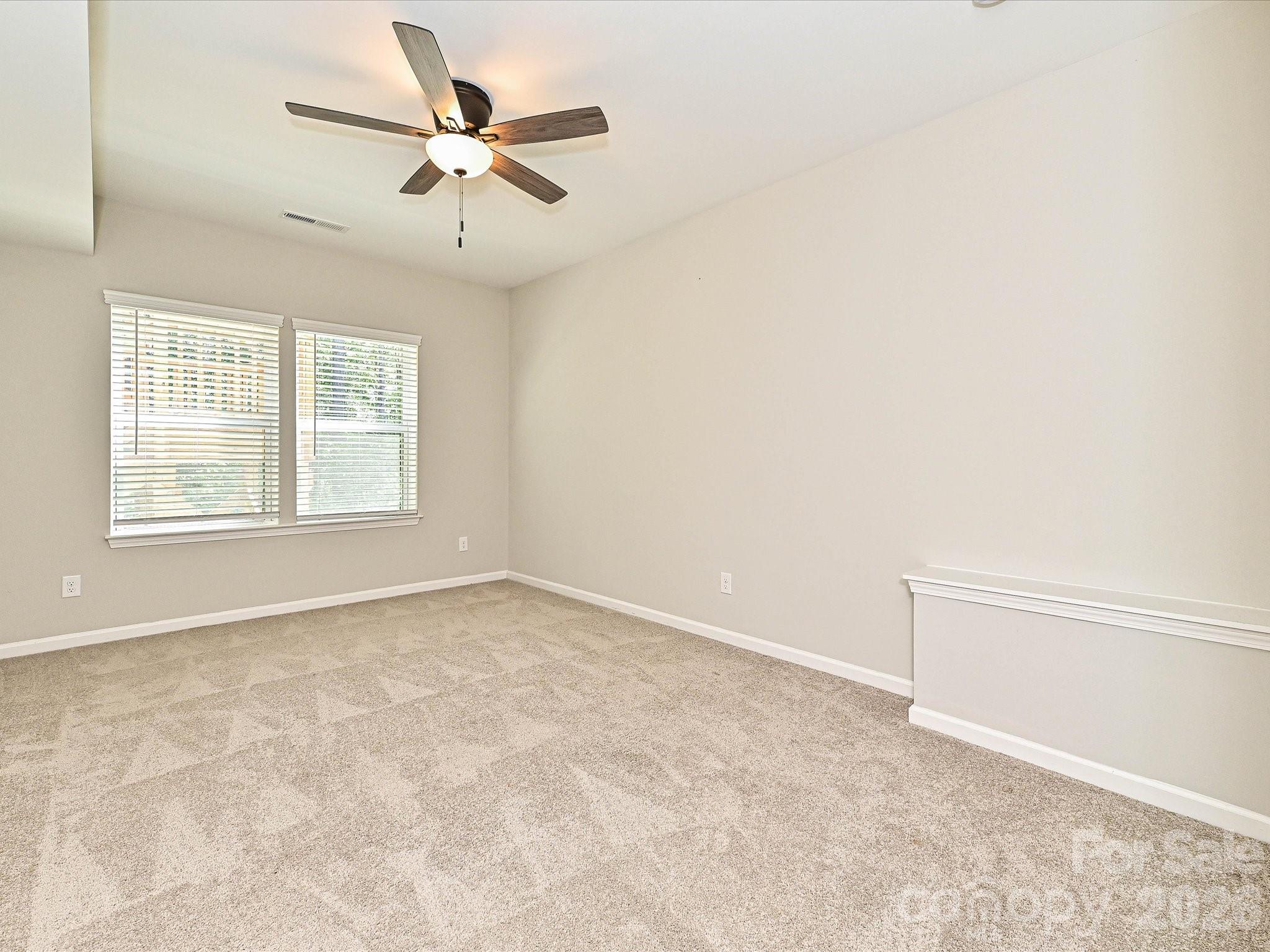 25622 Seagull Drive — Lancaster