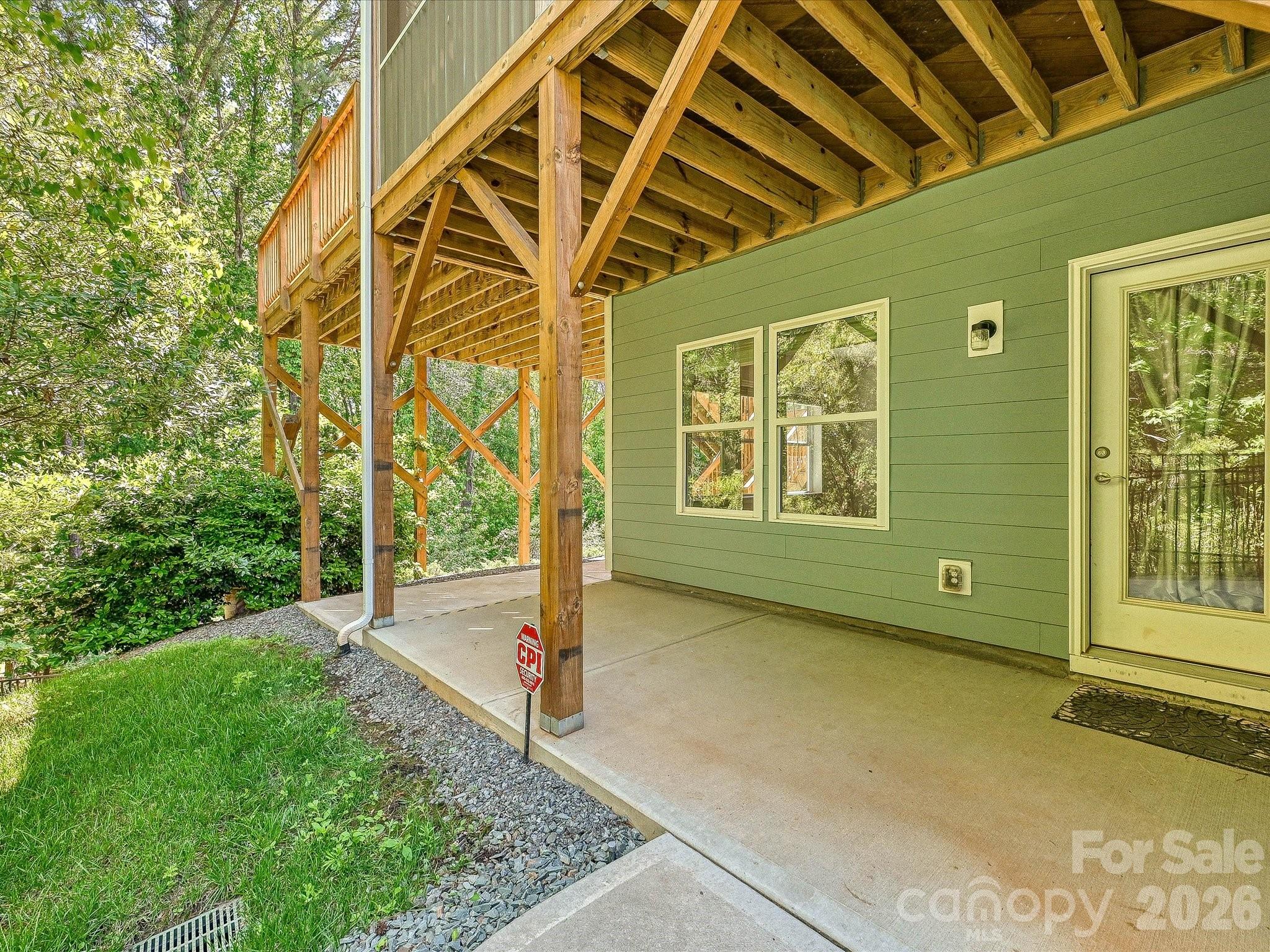 25622 Seagull Drive — Lancaster