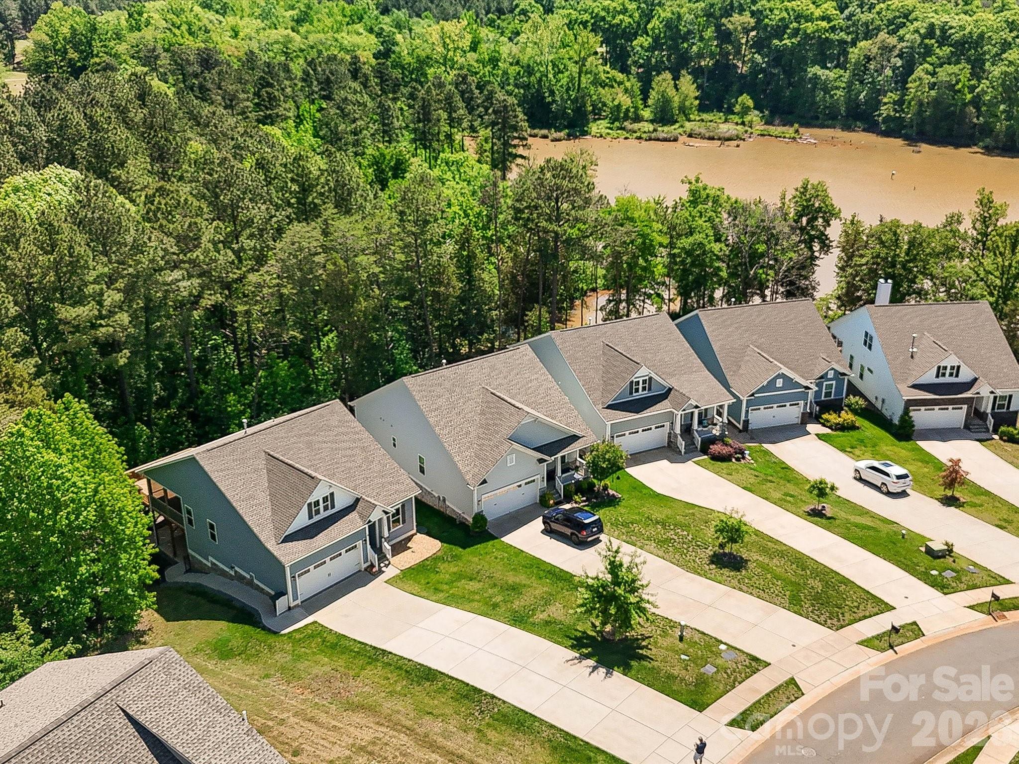 25622 Seagull Drive — Lancaster