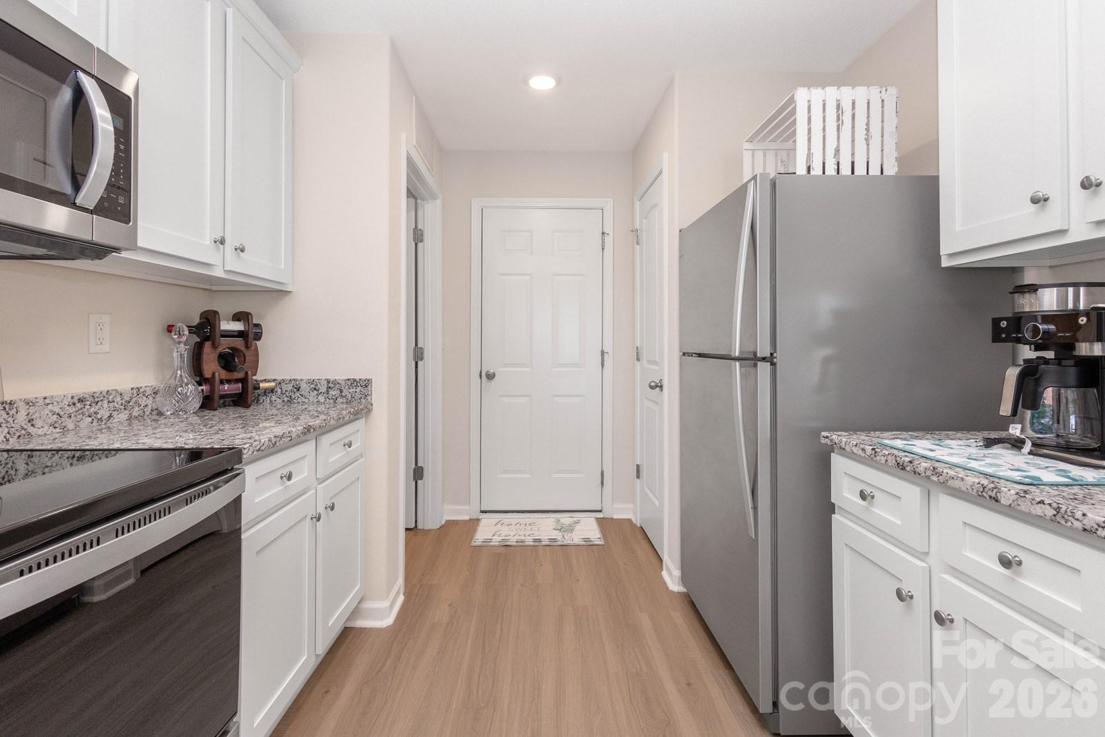 410 Apex Circle — Shelby