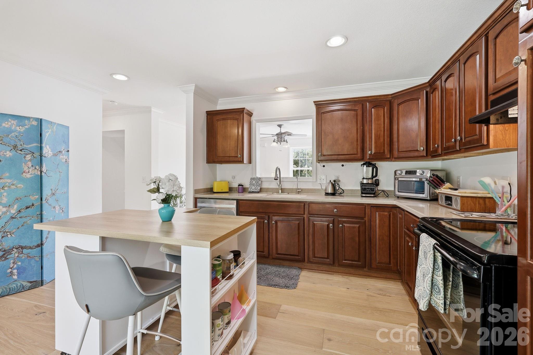 5 Terrace Court — Asheville