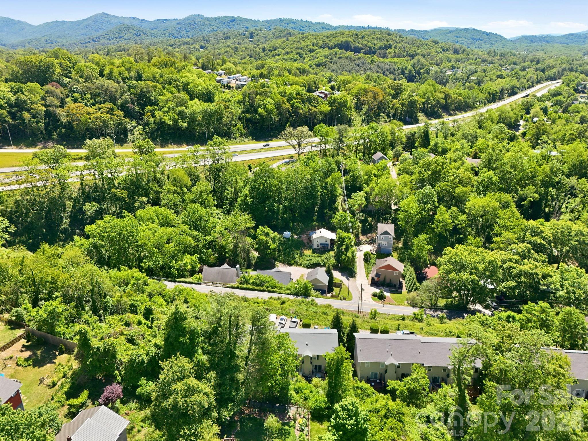 5 Terrace Court — Asheville