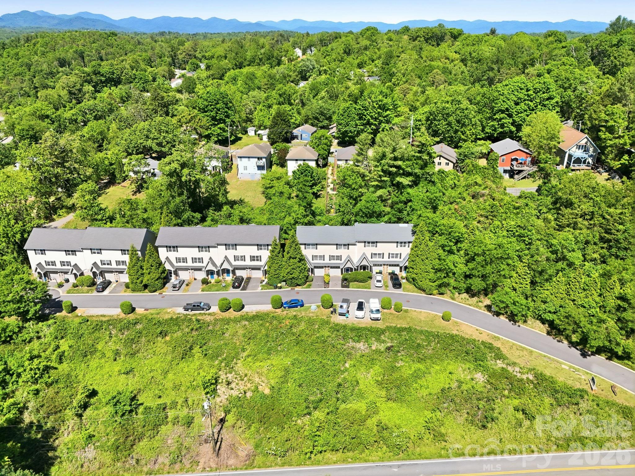 5 Terrace Court — Asheville