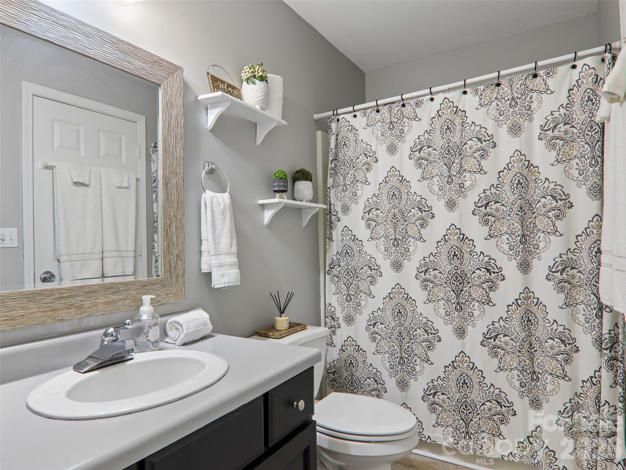 554 Pisgah Forest Drive — Pisgah Forest