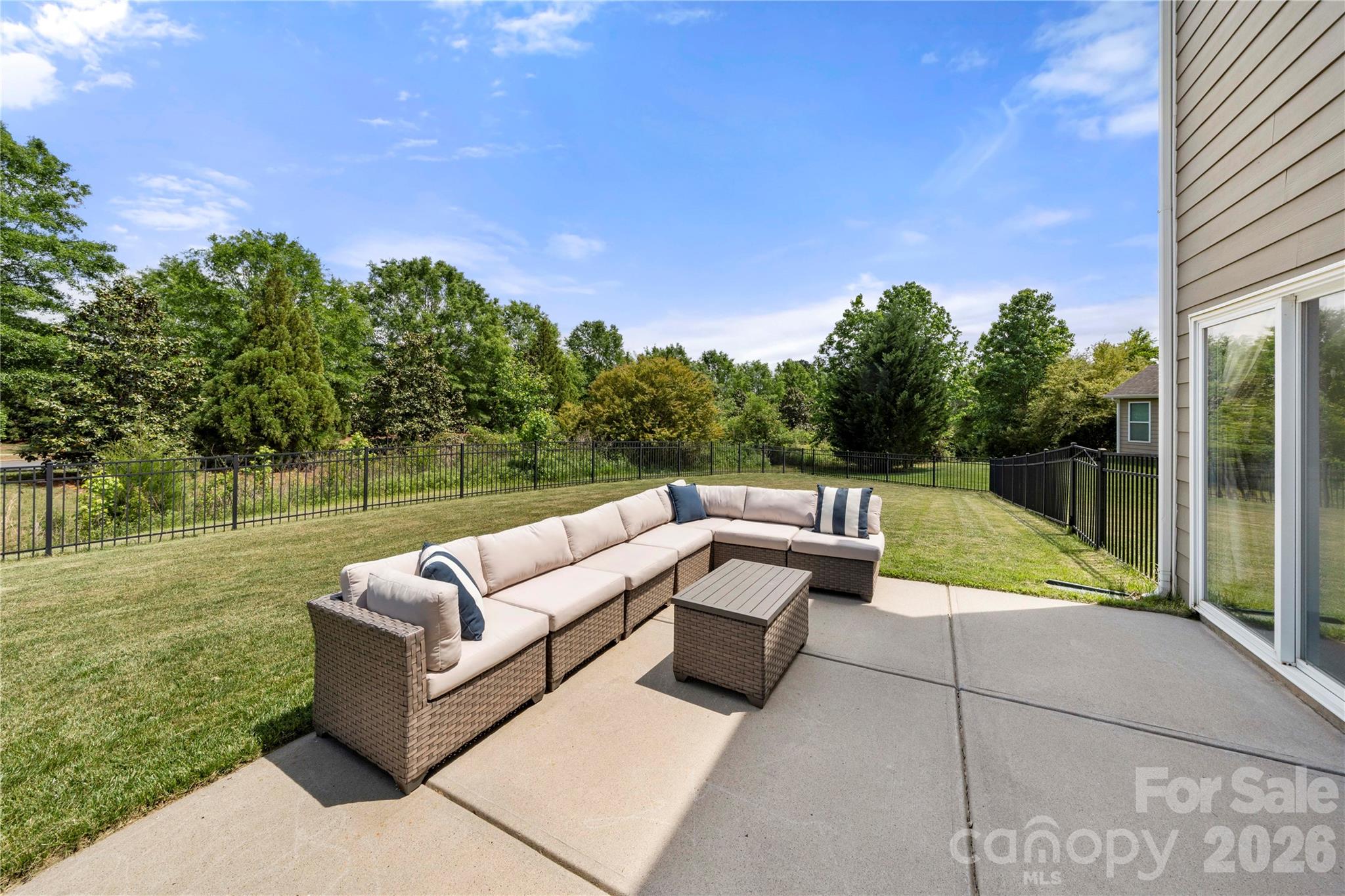 3249 Elyse Manor Court — Charlotte