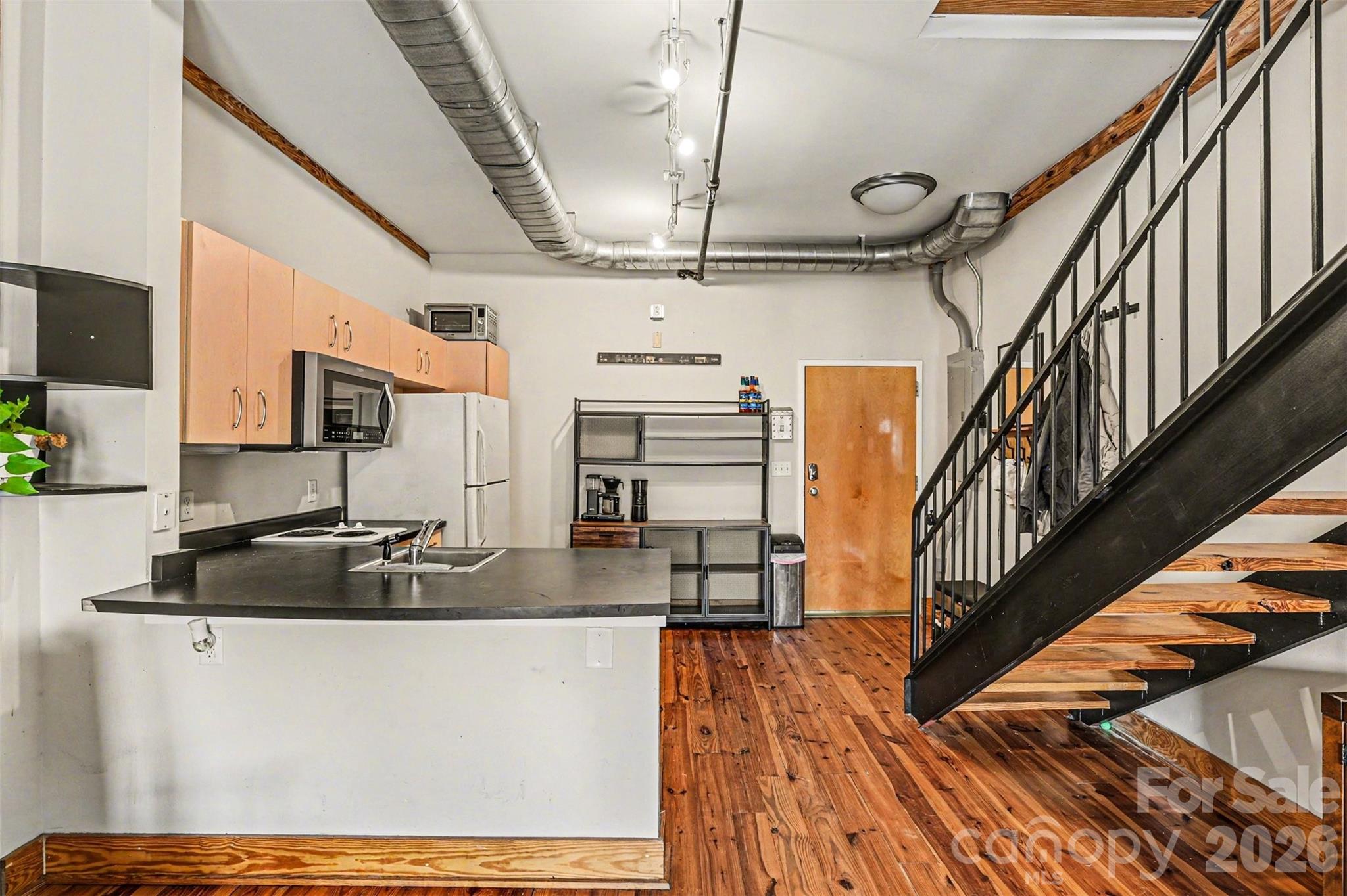 3205 N Davidson Street #202 — Charlotte