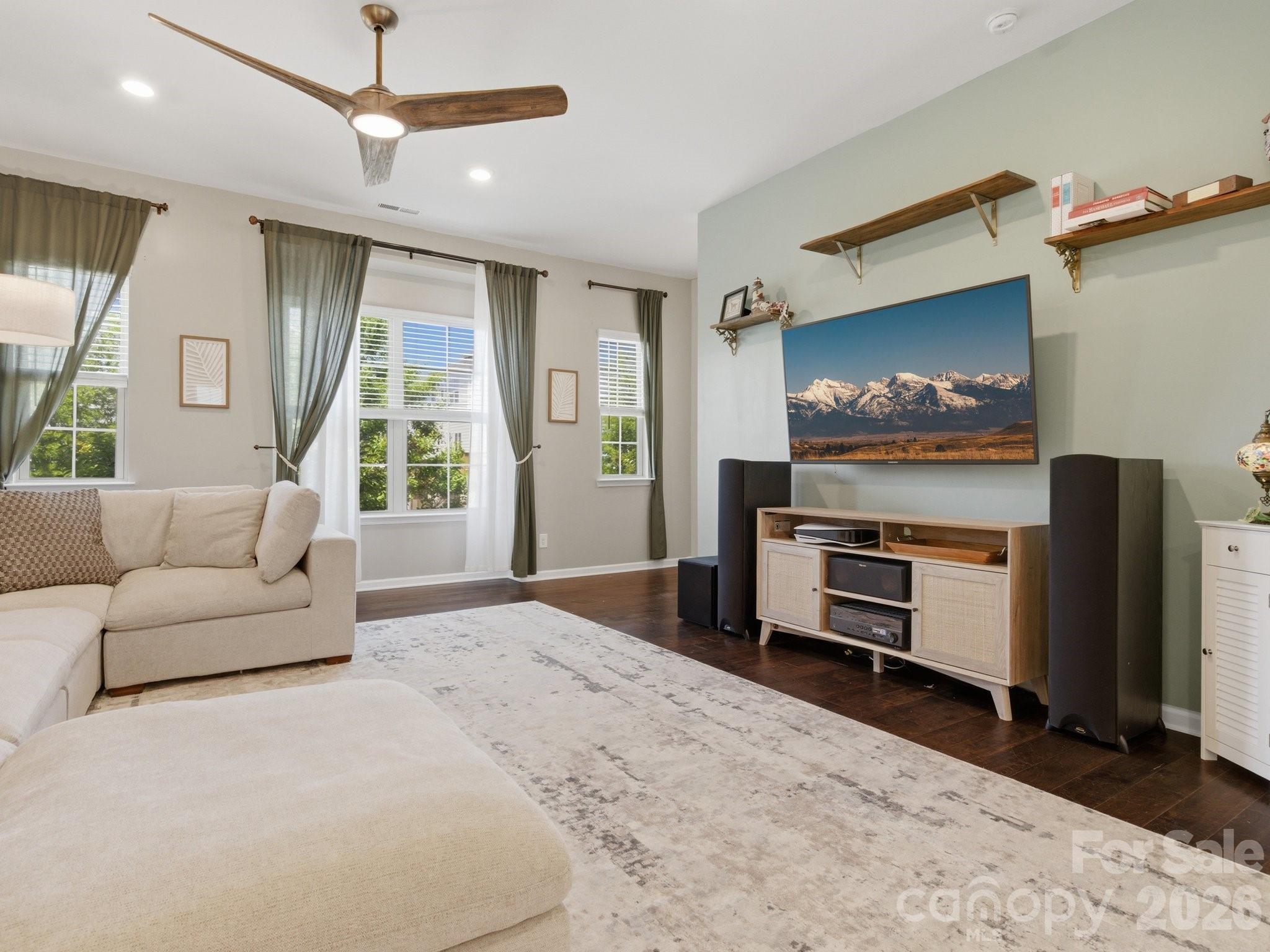 9812 Ainslie Downs Street — Charlotte