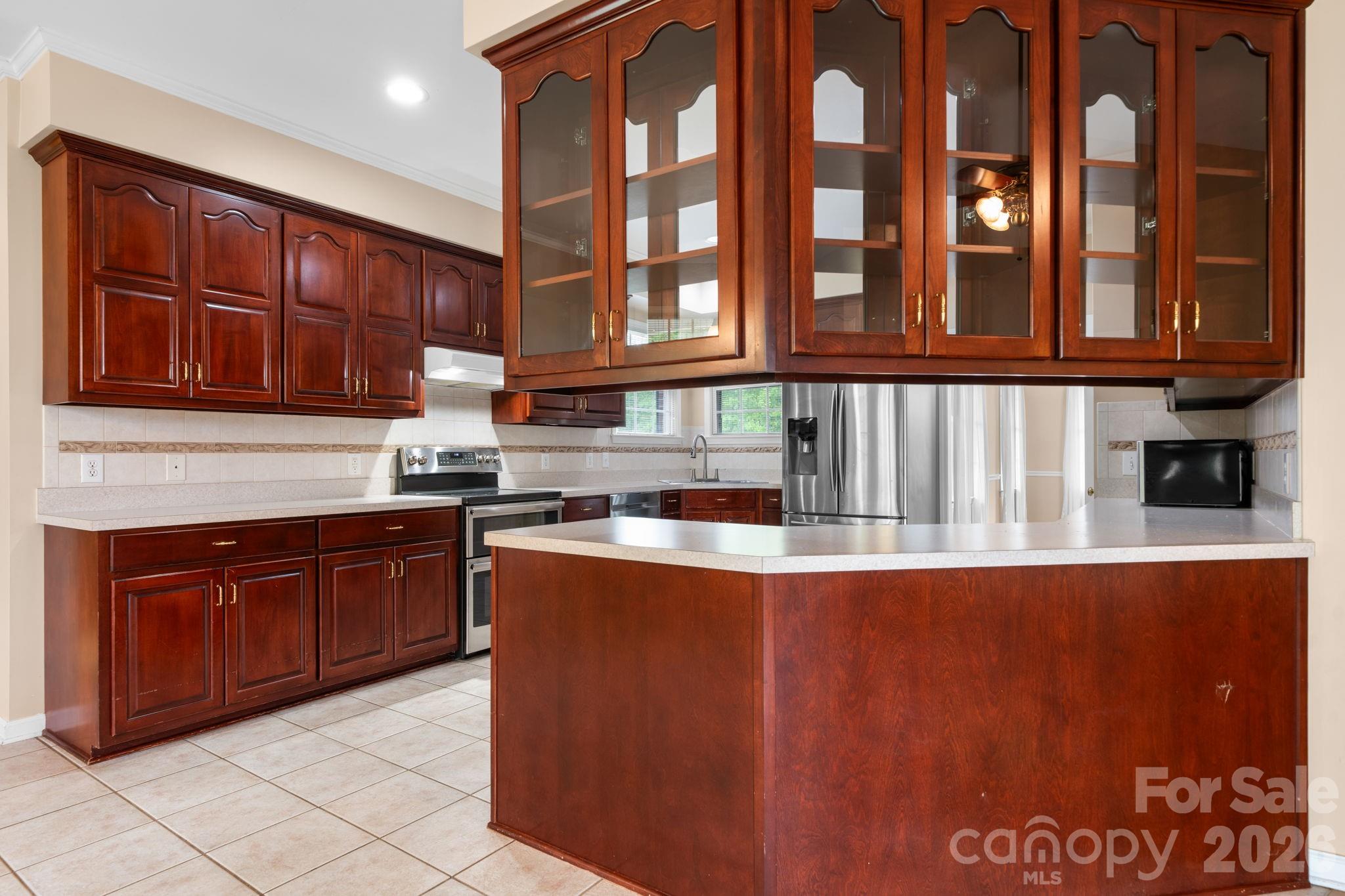 7008 Peyronel Street — Connelly Springs