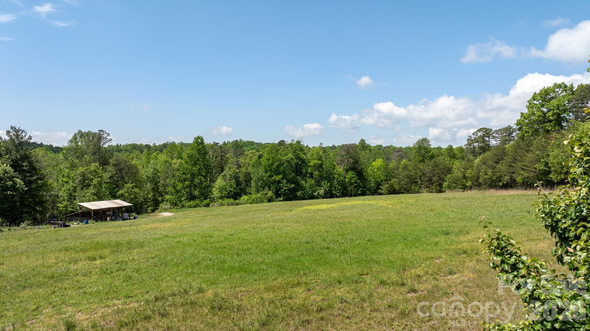7008 Peyronel Street — Connelly Springs