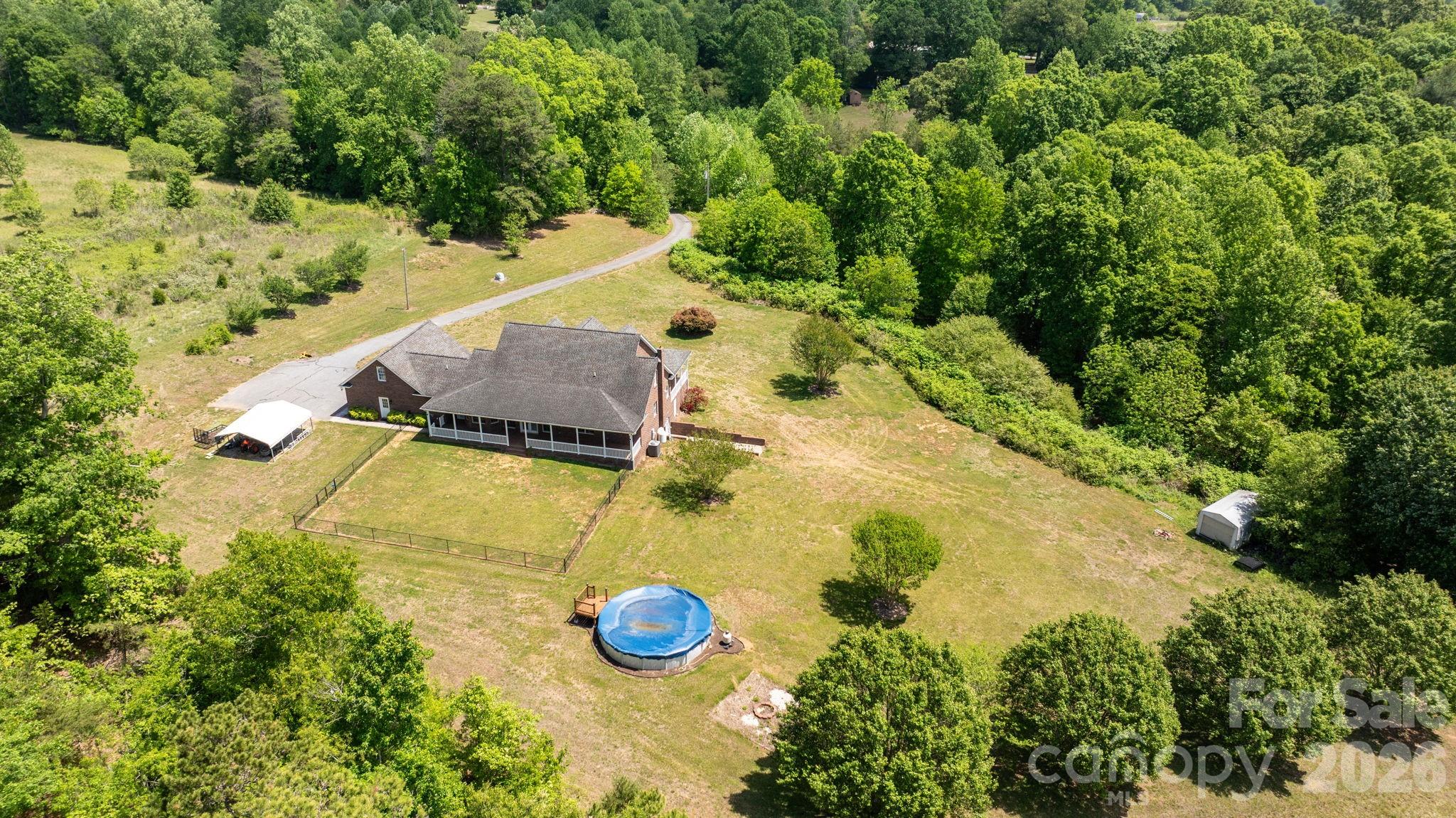 7008 Peyronel Street — Connelly Springs