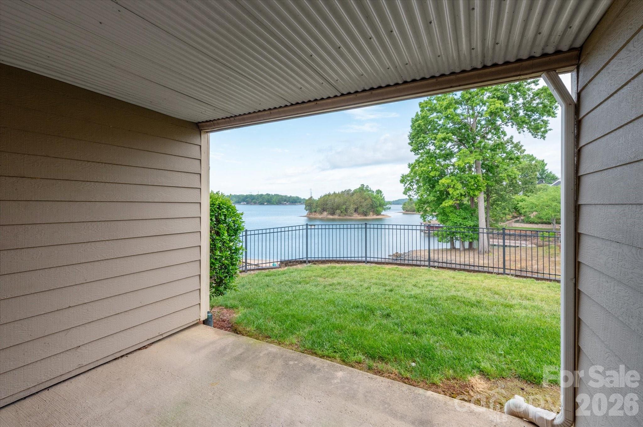14527 Waterside Drive — Charlotte