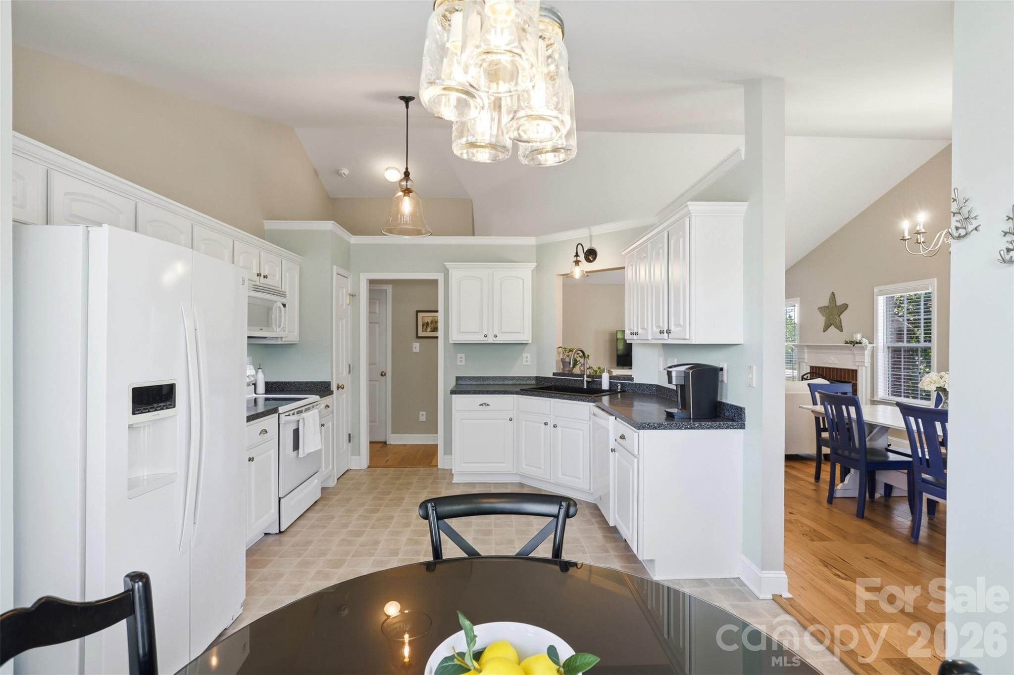 3371 Muddy Creek Road — Midland