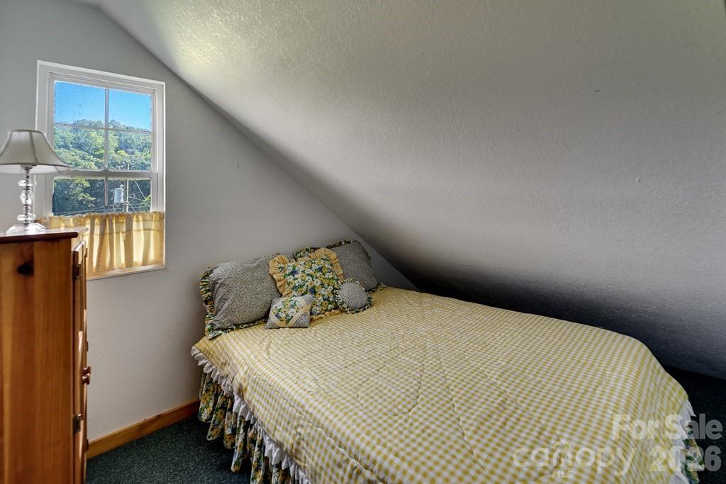 54 Barnwood Way — Whittier