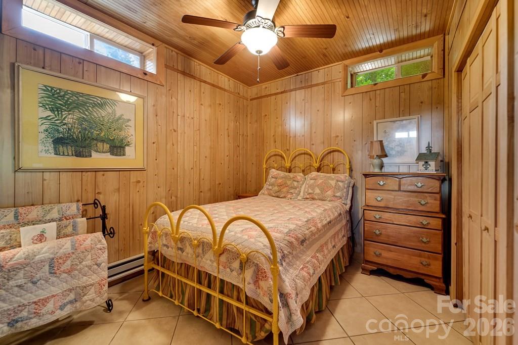 54 Barnwood Way — Whittier