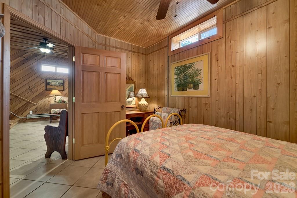 54 Barnwood Way — Whittier