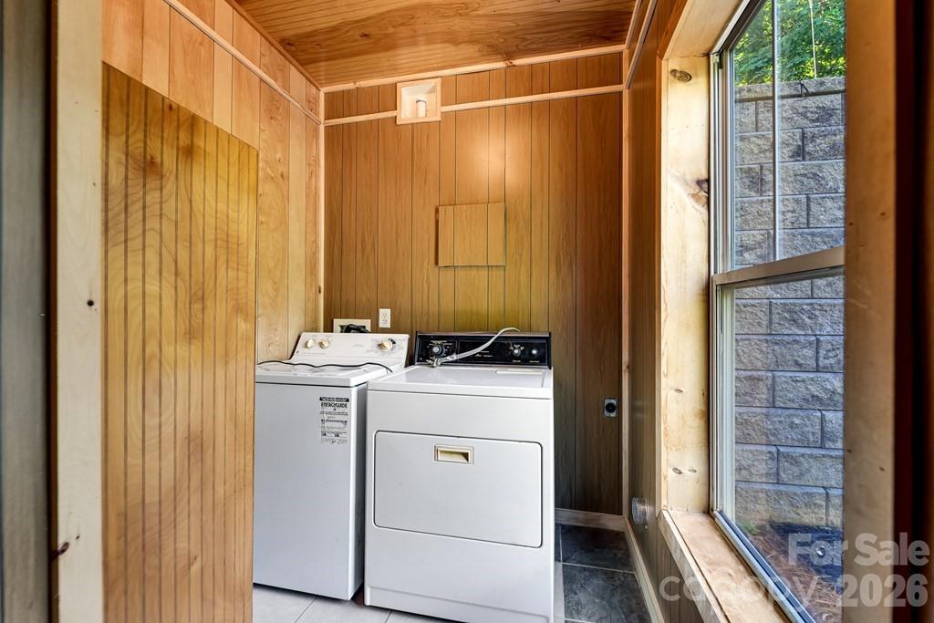 54 Barnwood Way — Whittier