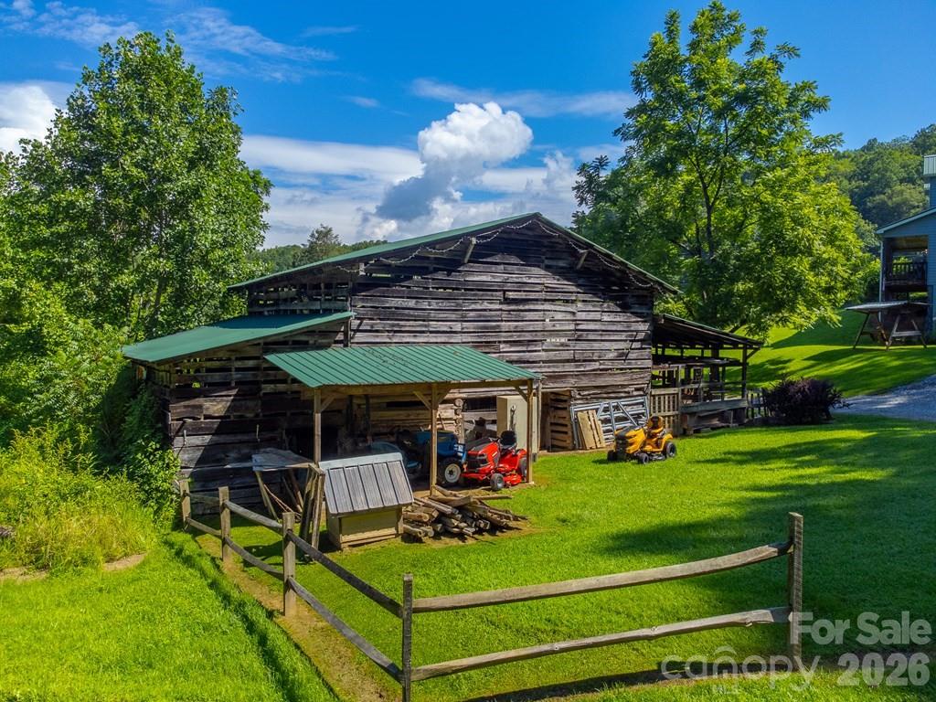 54 Barnwood Way — Whittier