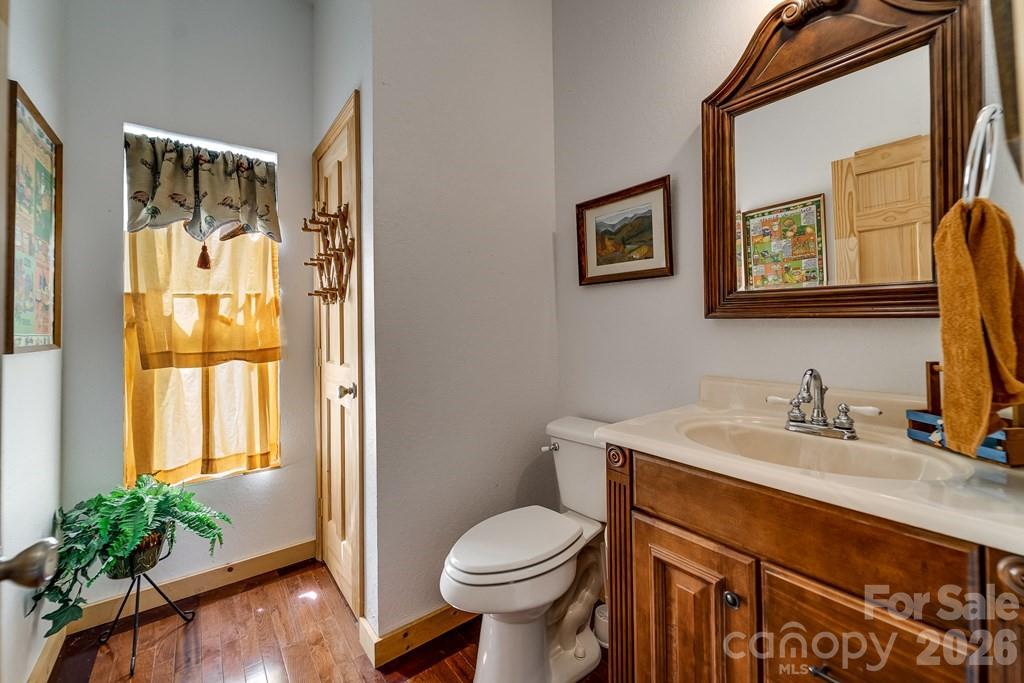 54 Barnwood Way — Whittier