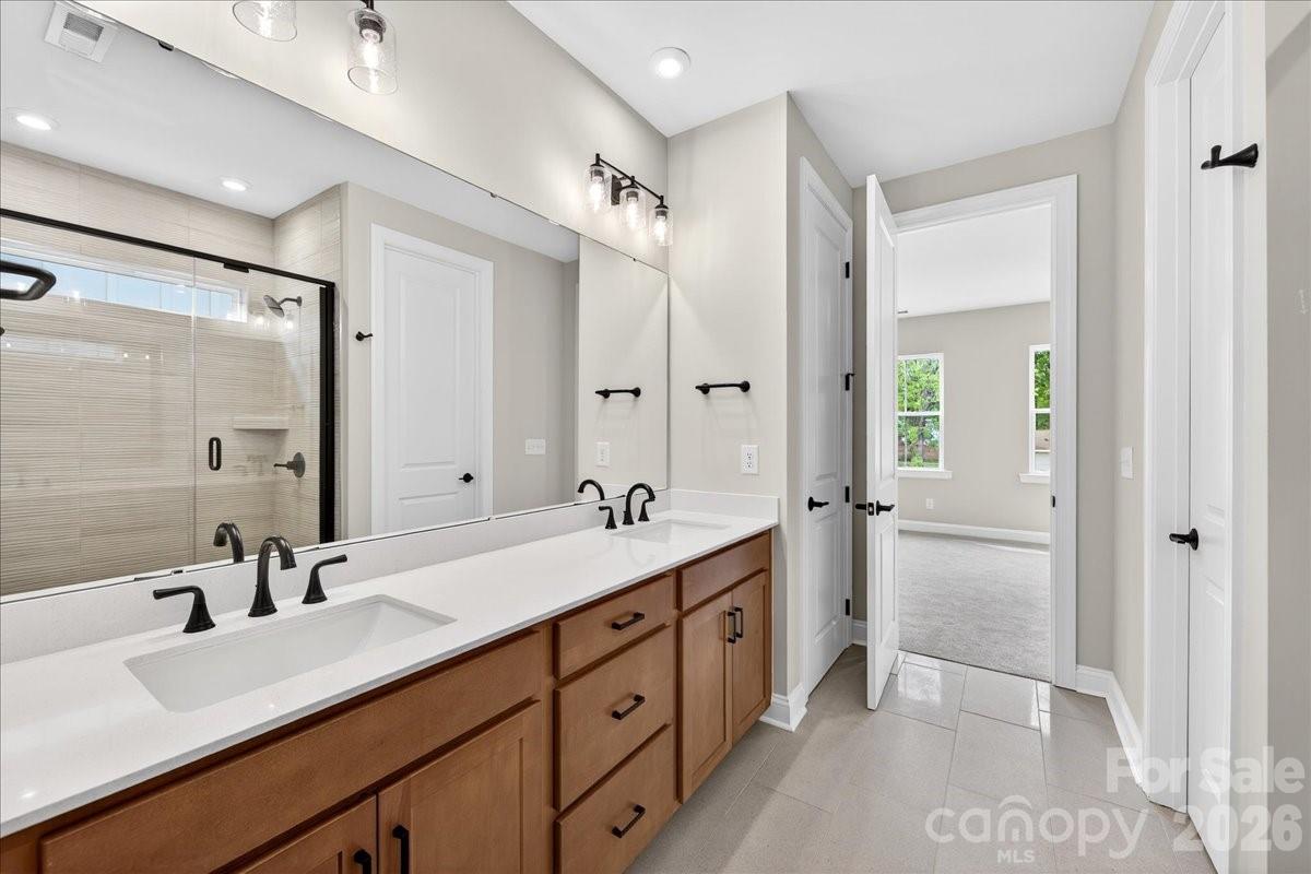 420 Old Town Village Road — Waxhaw