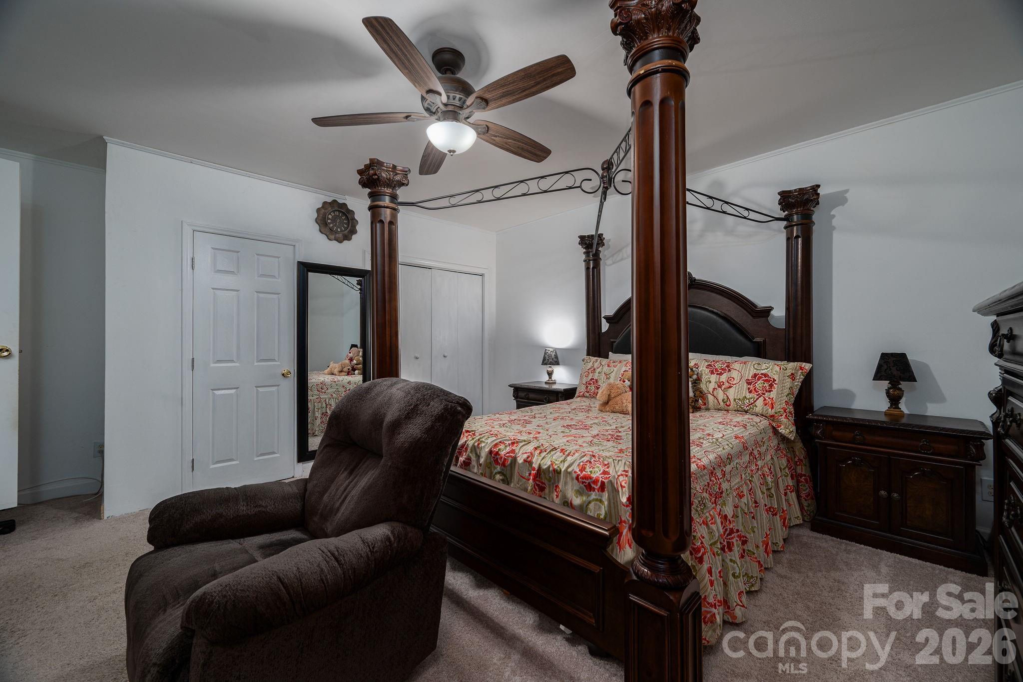 1841 Oak Hollow Road — Gastonia
