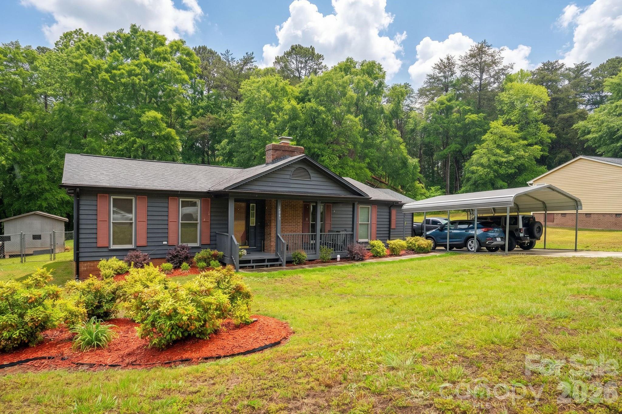 1841 Oak Hollow Road — Gastonia