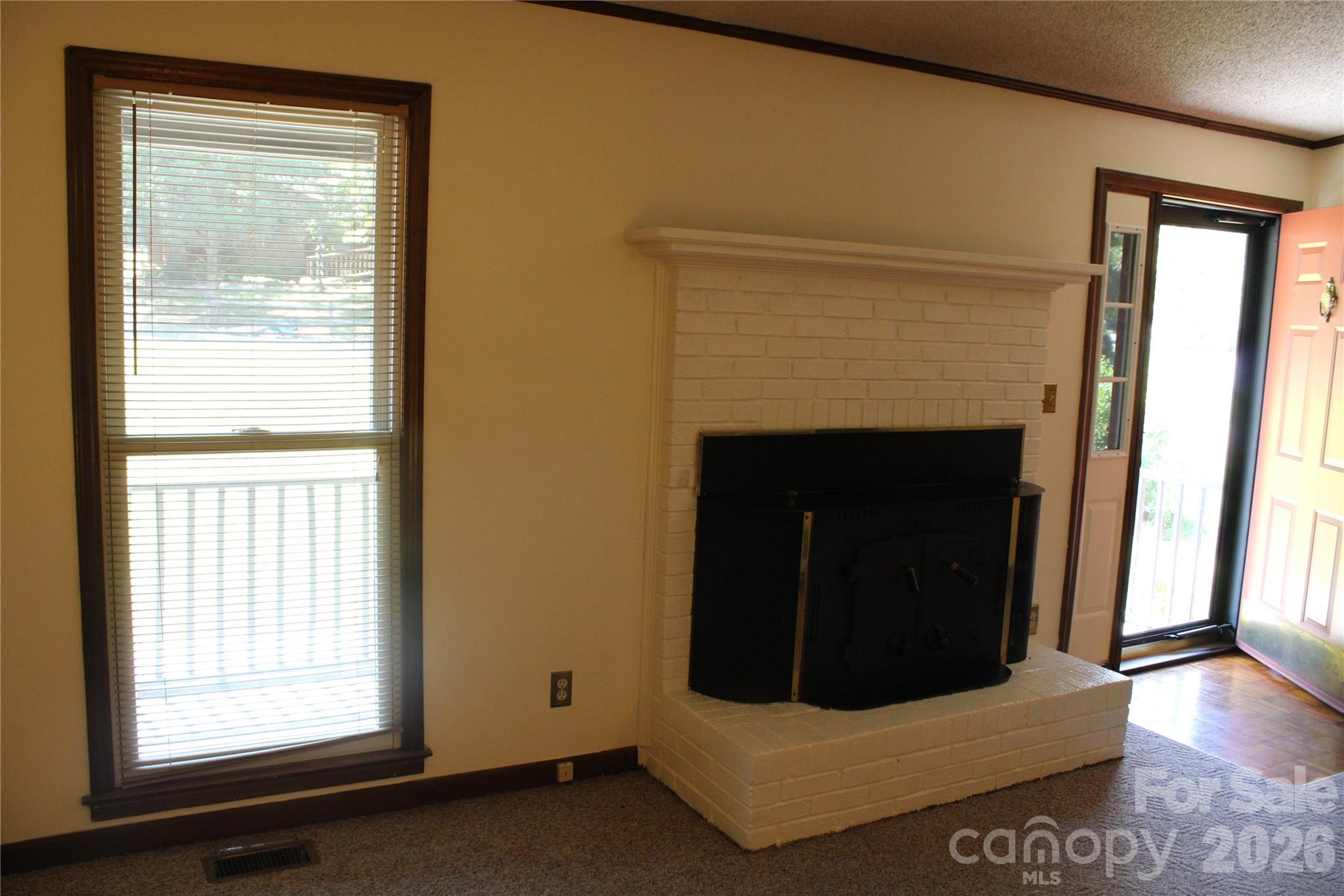 1841 Oak Hollow Road — Gastonia