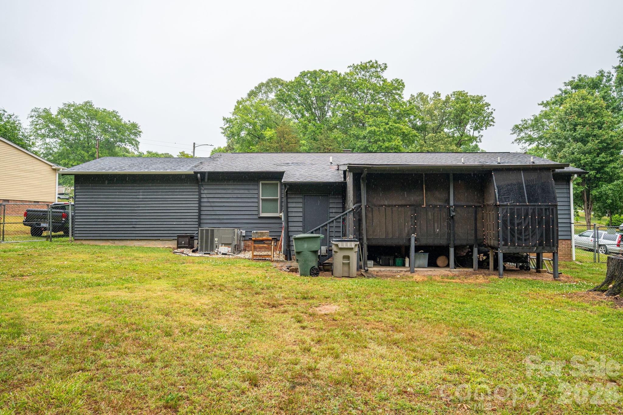 1841 Oak Hollow Road — Gastonia