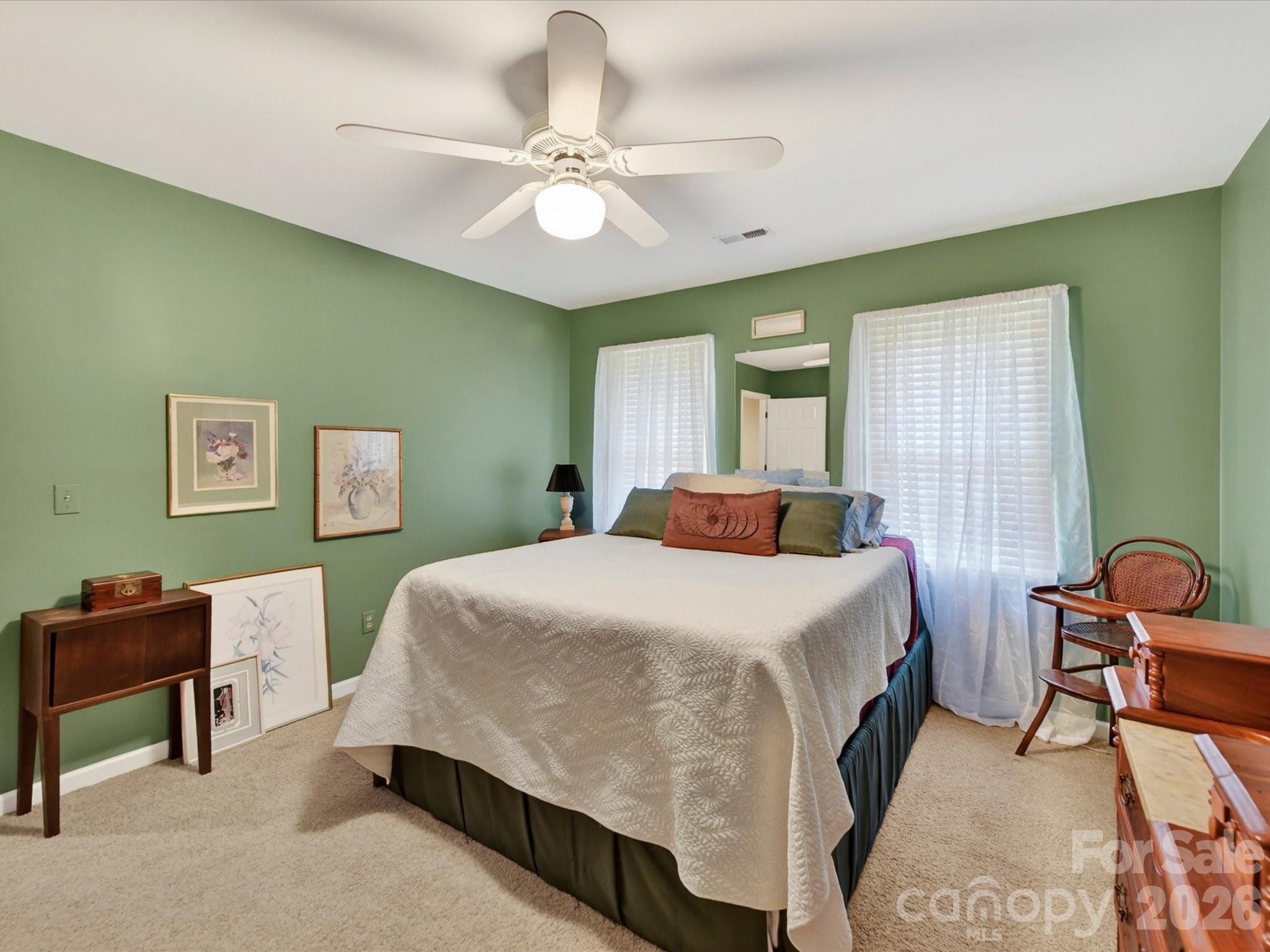 1531 Hansom Lane NW — Concord