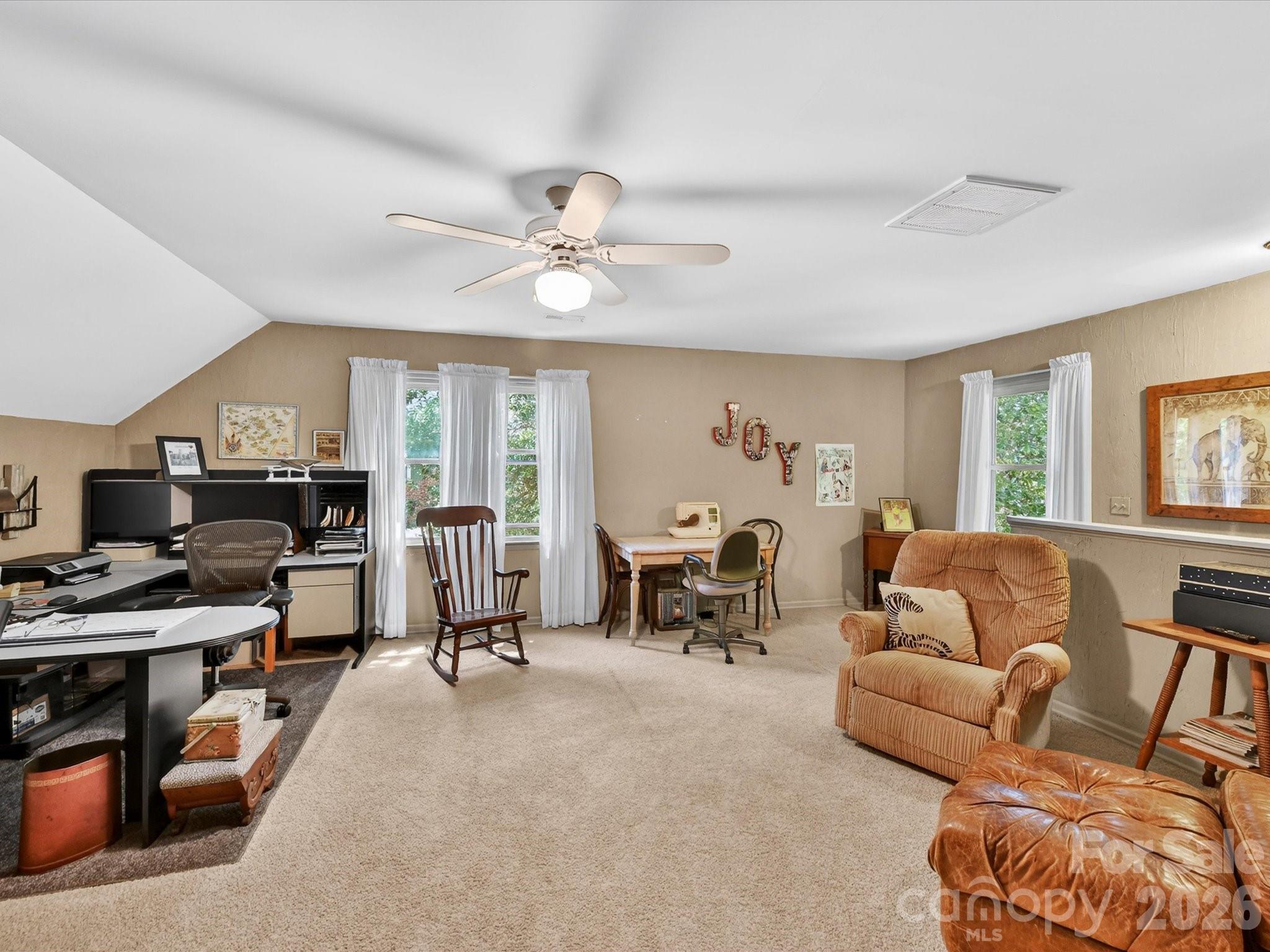 1531 Hansom Lane NW — Concord