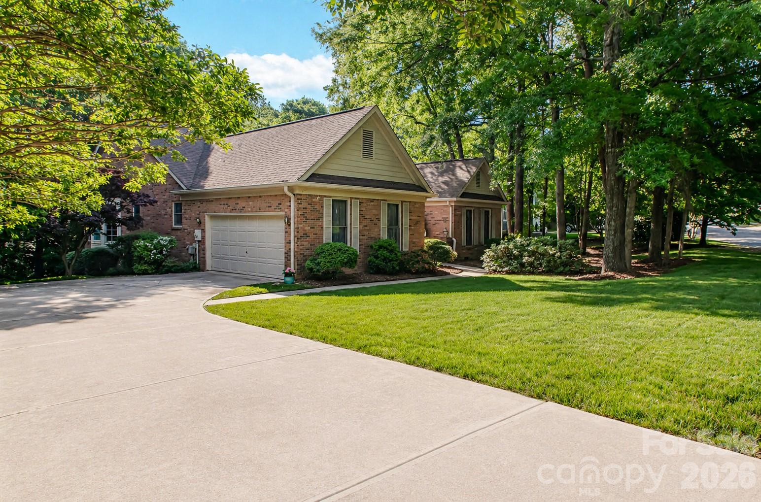 10801 Whitfield Ridge Drive — Charlotte