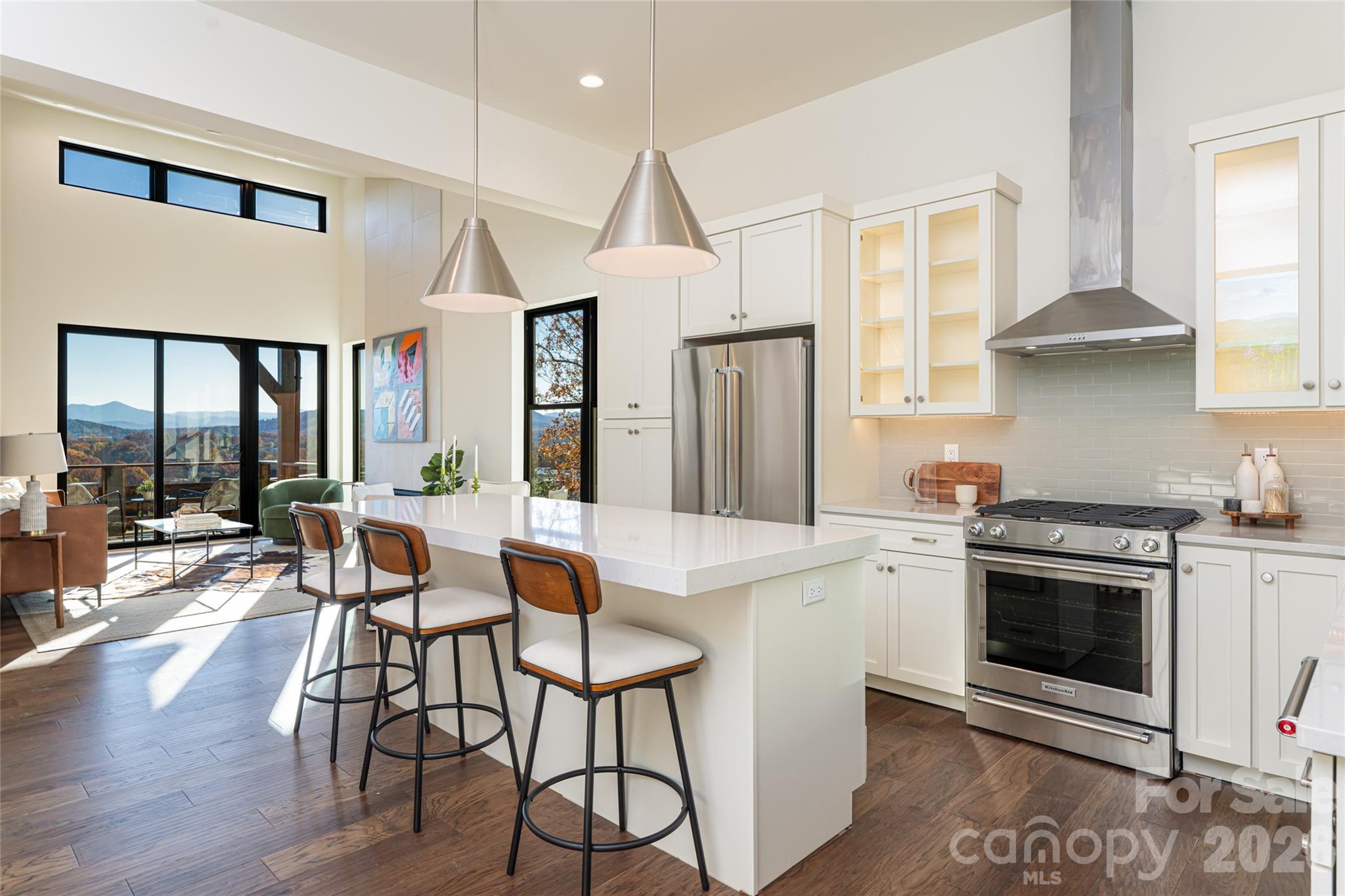 610 Storybook Villas Trail — Asheville