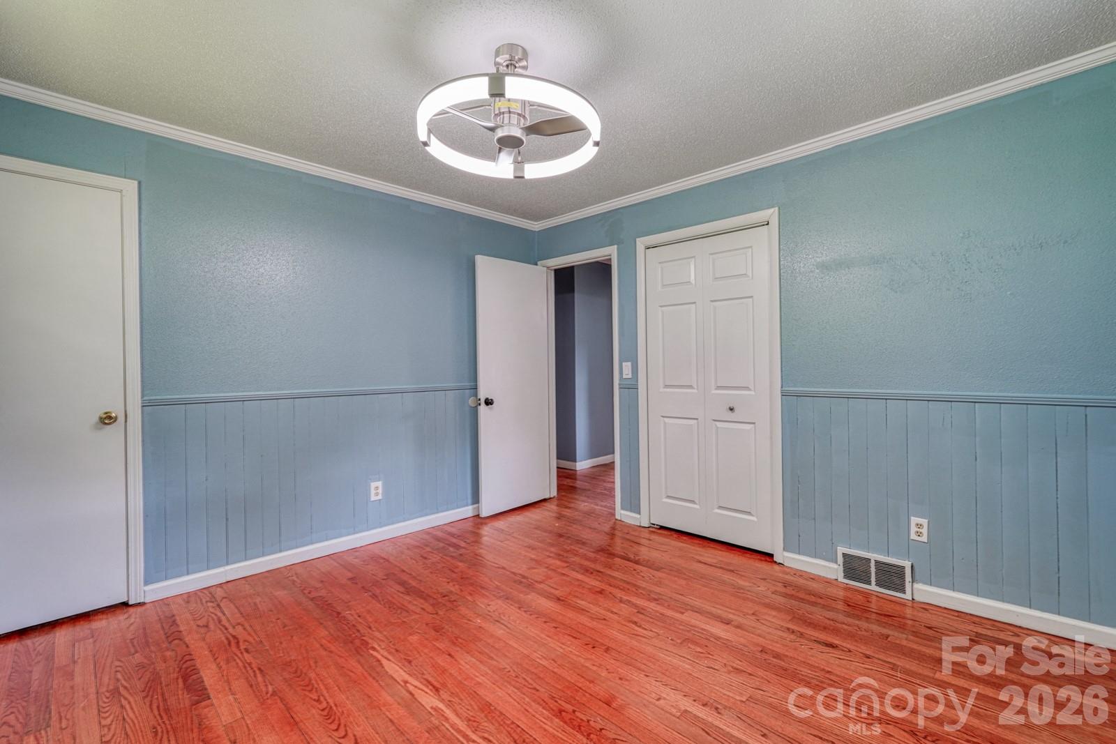509 Brookside Camp Road — Hendersonville